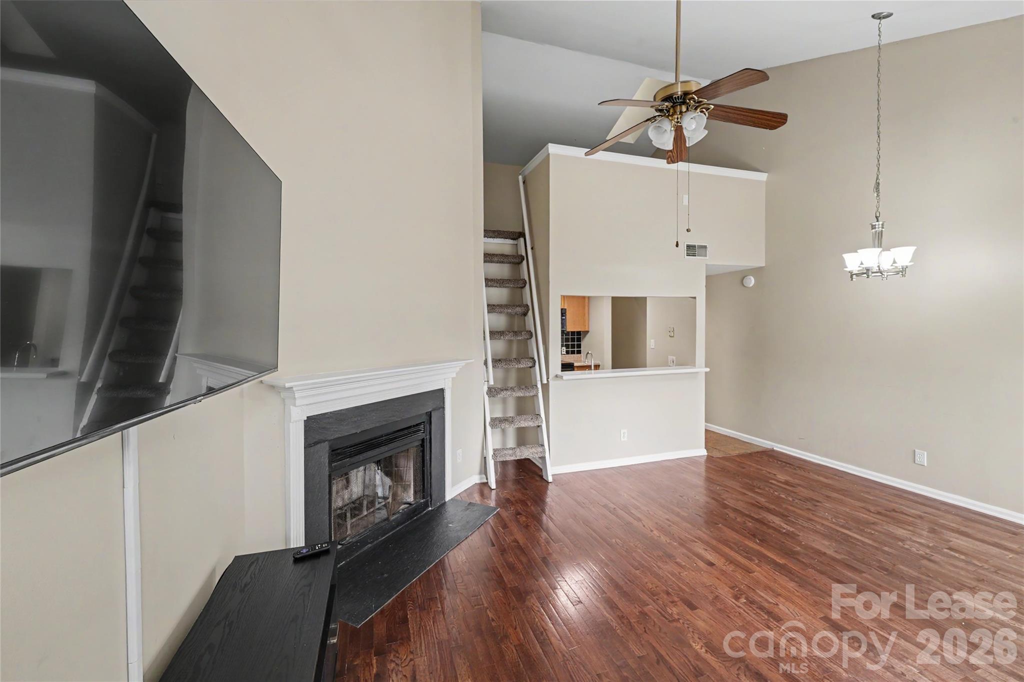 244 S Cedar Street 5 Property Photo 11