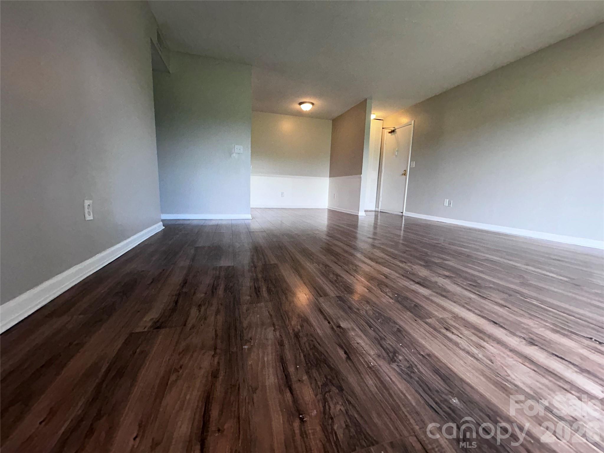 419 Orchard Trace Lane Property Photo 7