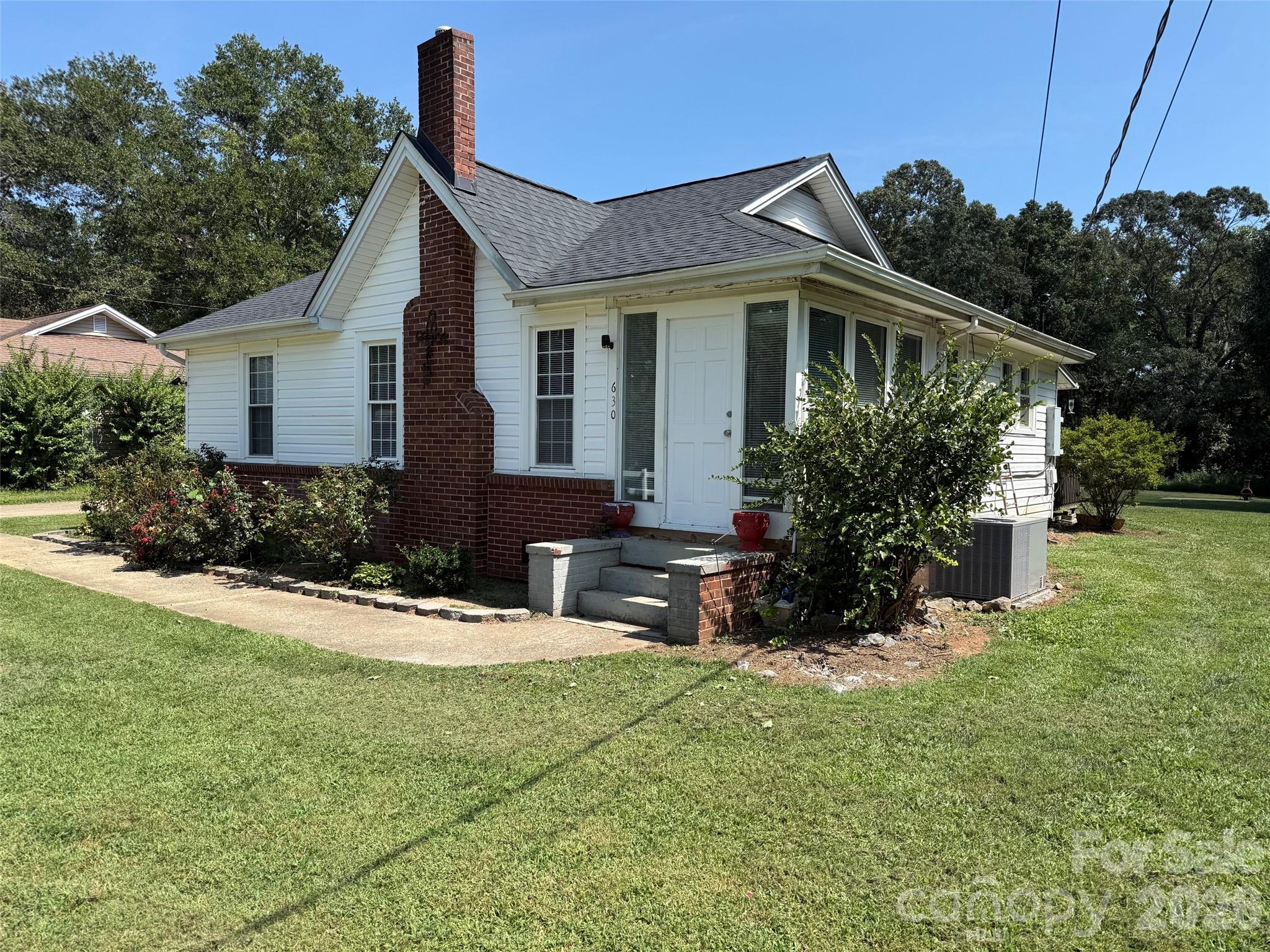 630 Boss Moore Road Property Photo 3
