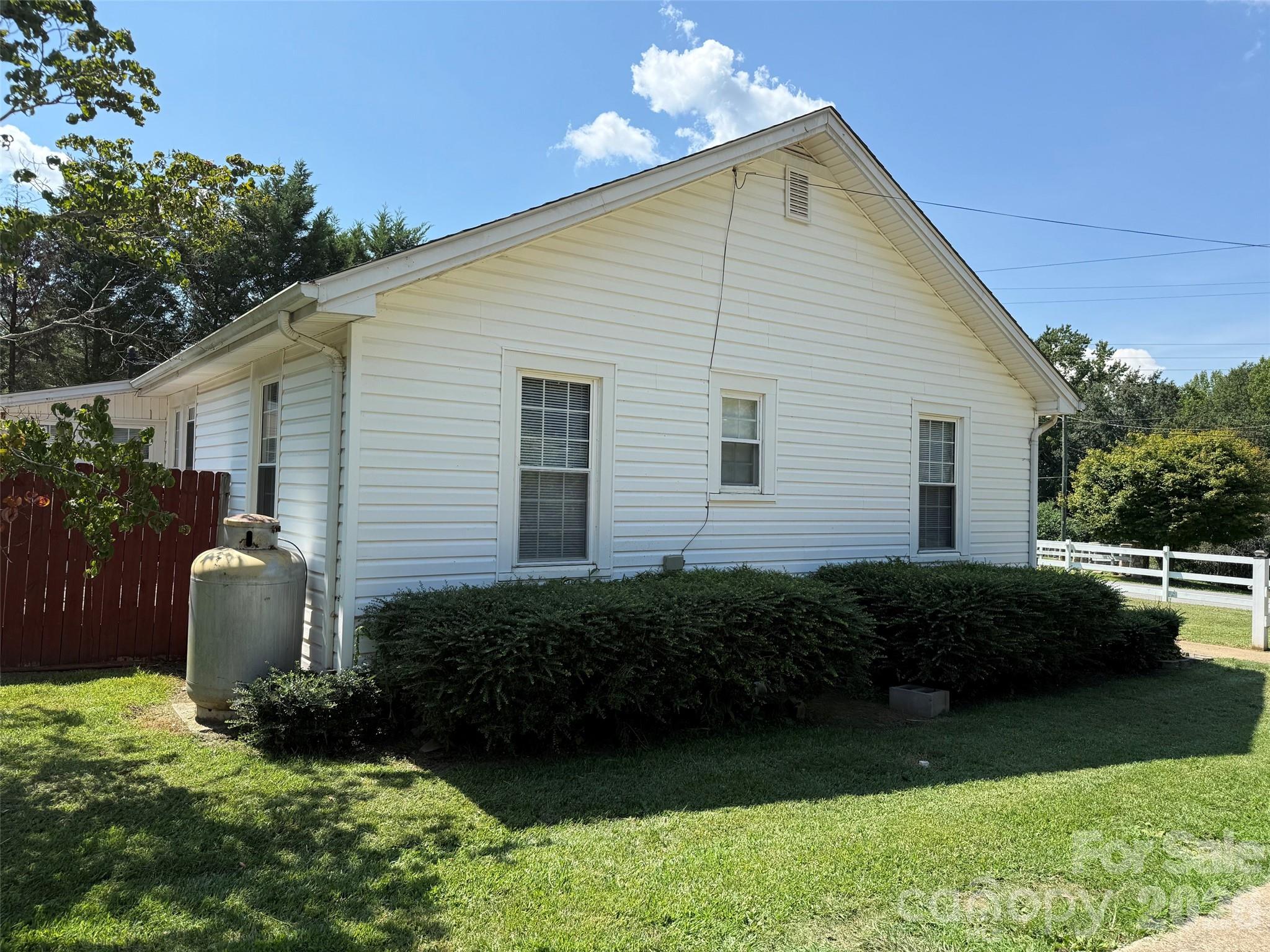 630 Boss Moore Road Property Photo 7