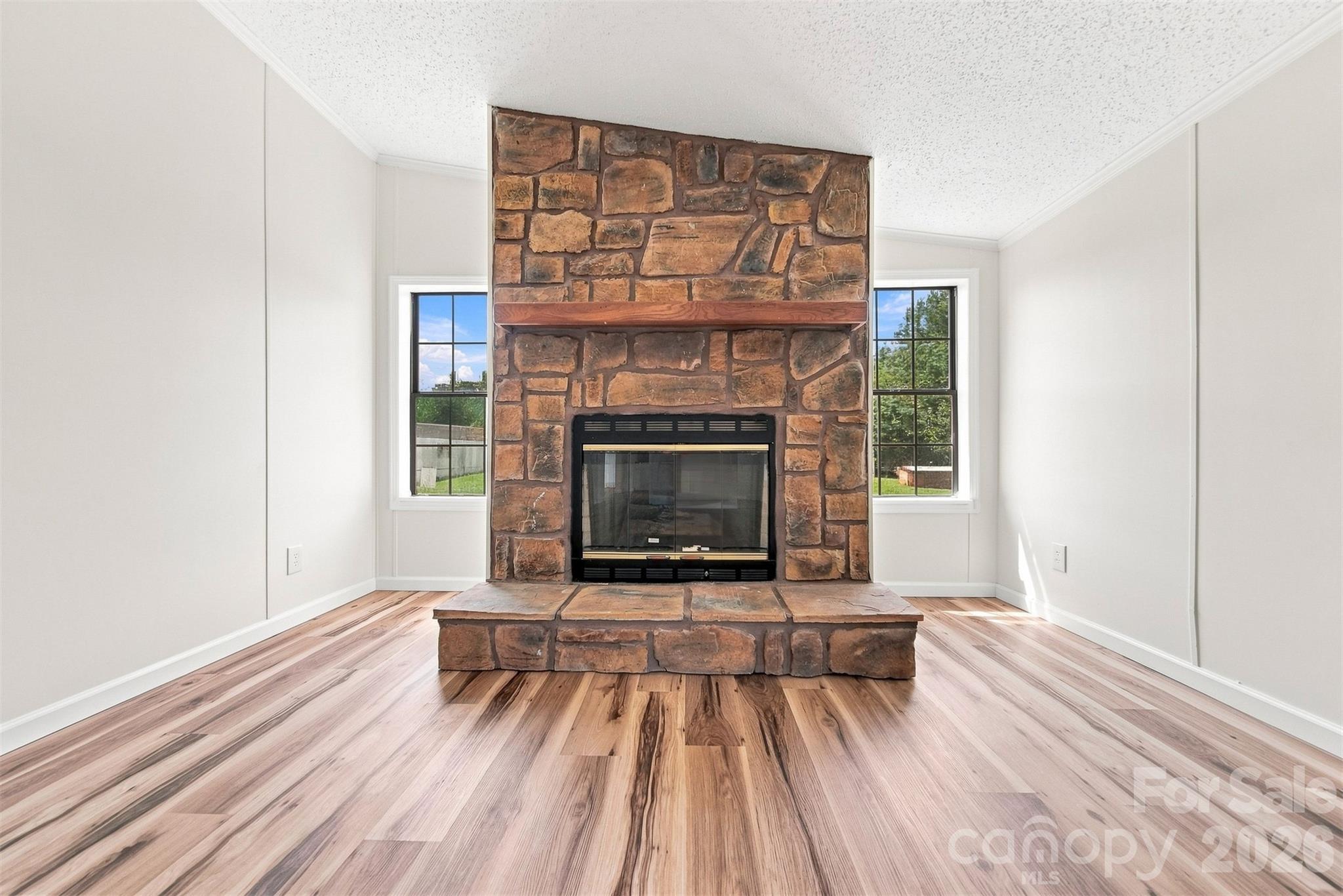 2430 Nixon Drive Property Photo 6