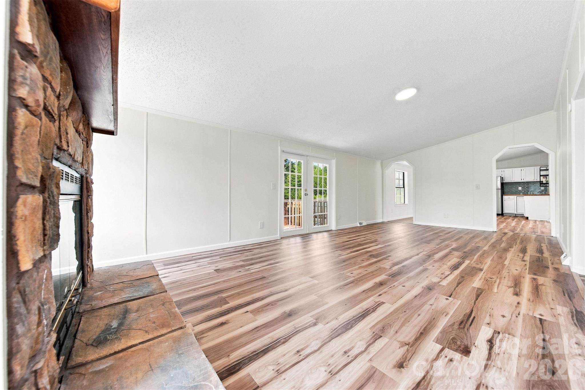 2430 Nixon Drive Property Photo 8