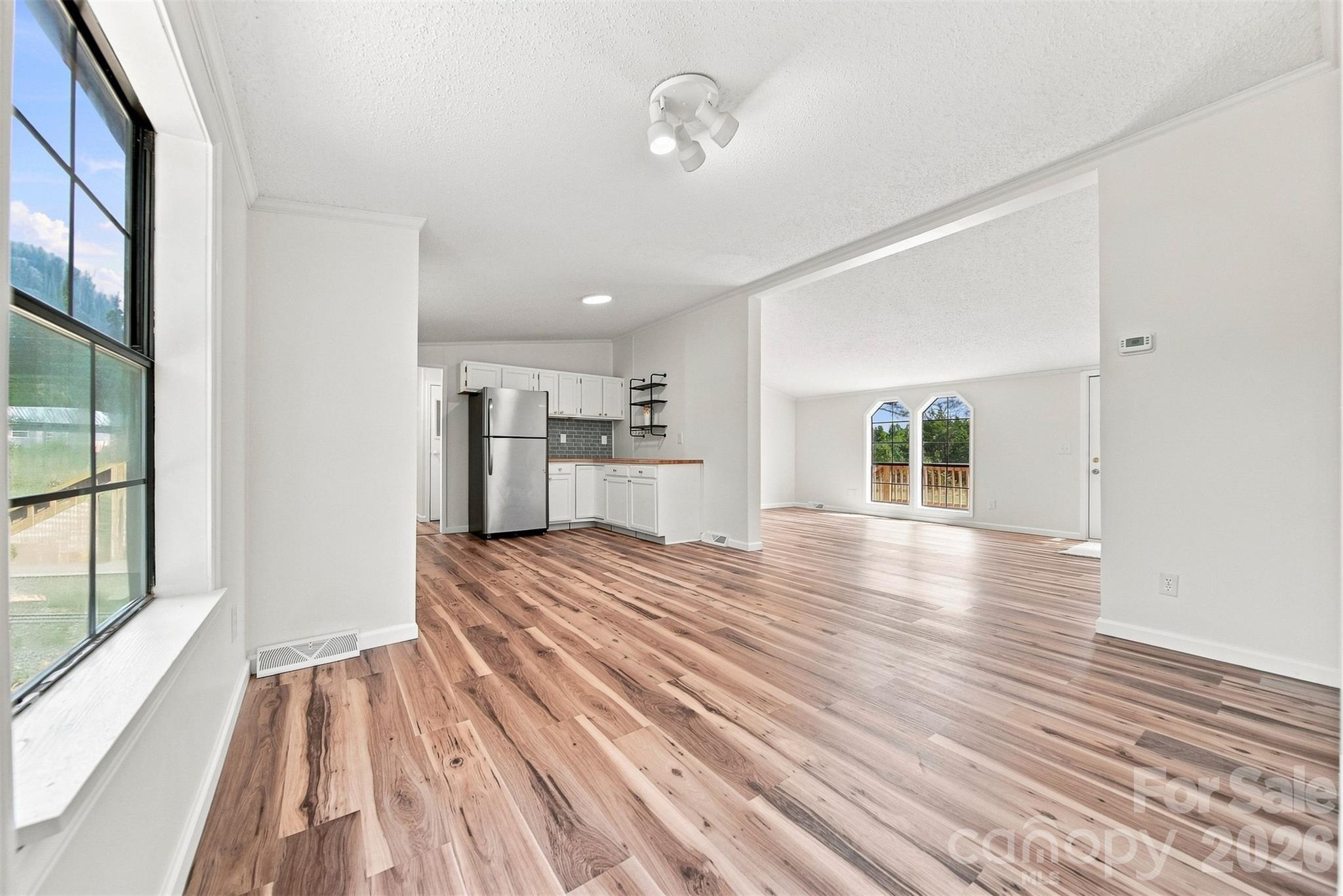 2430 Nixon Drive Property Photo 11