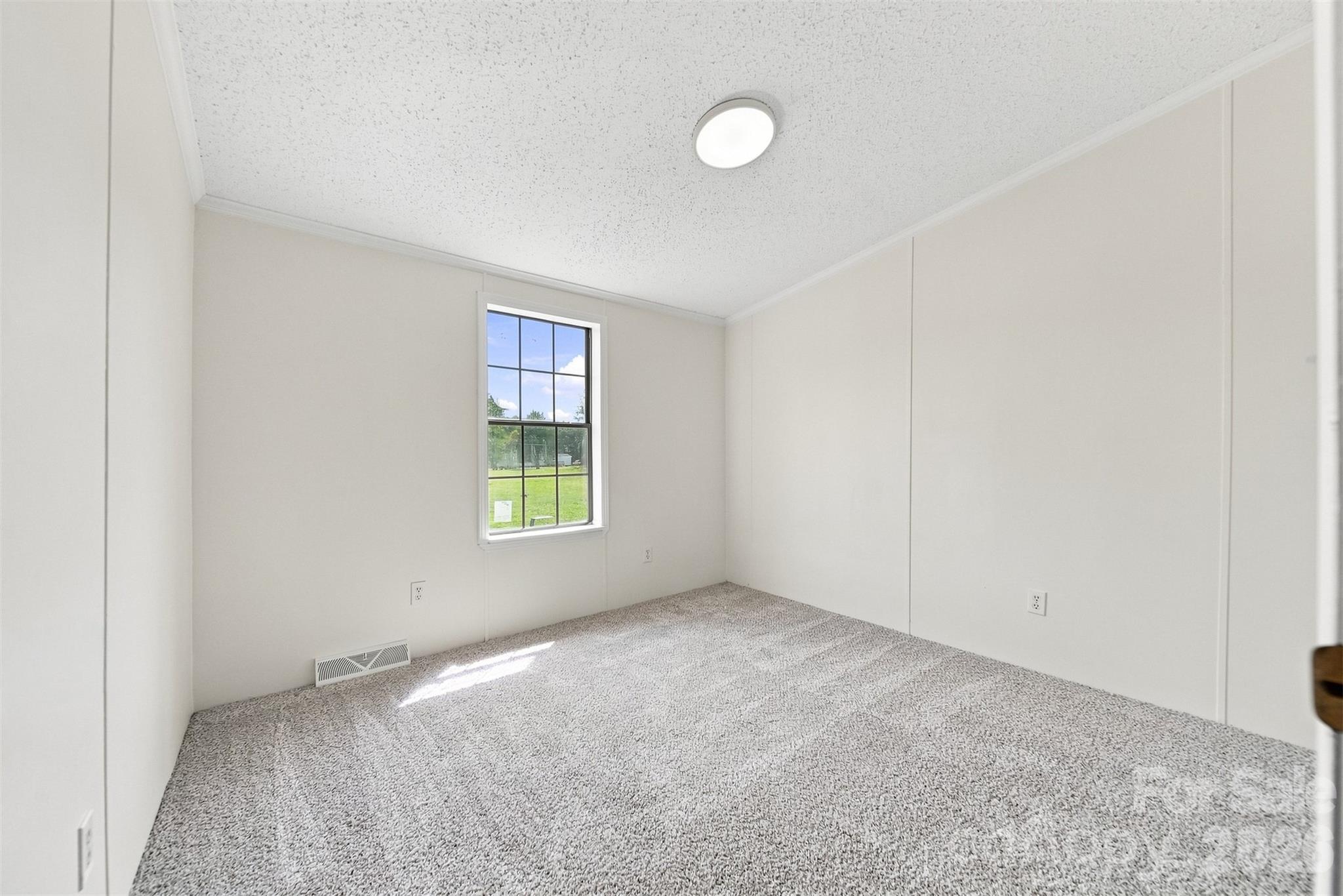 2430 Nixon Drive Property Photo 21