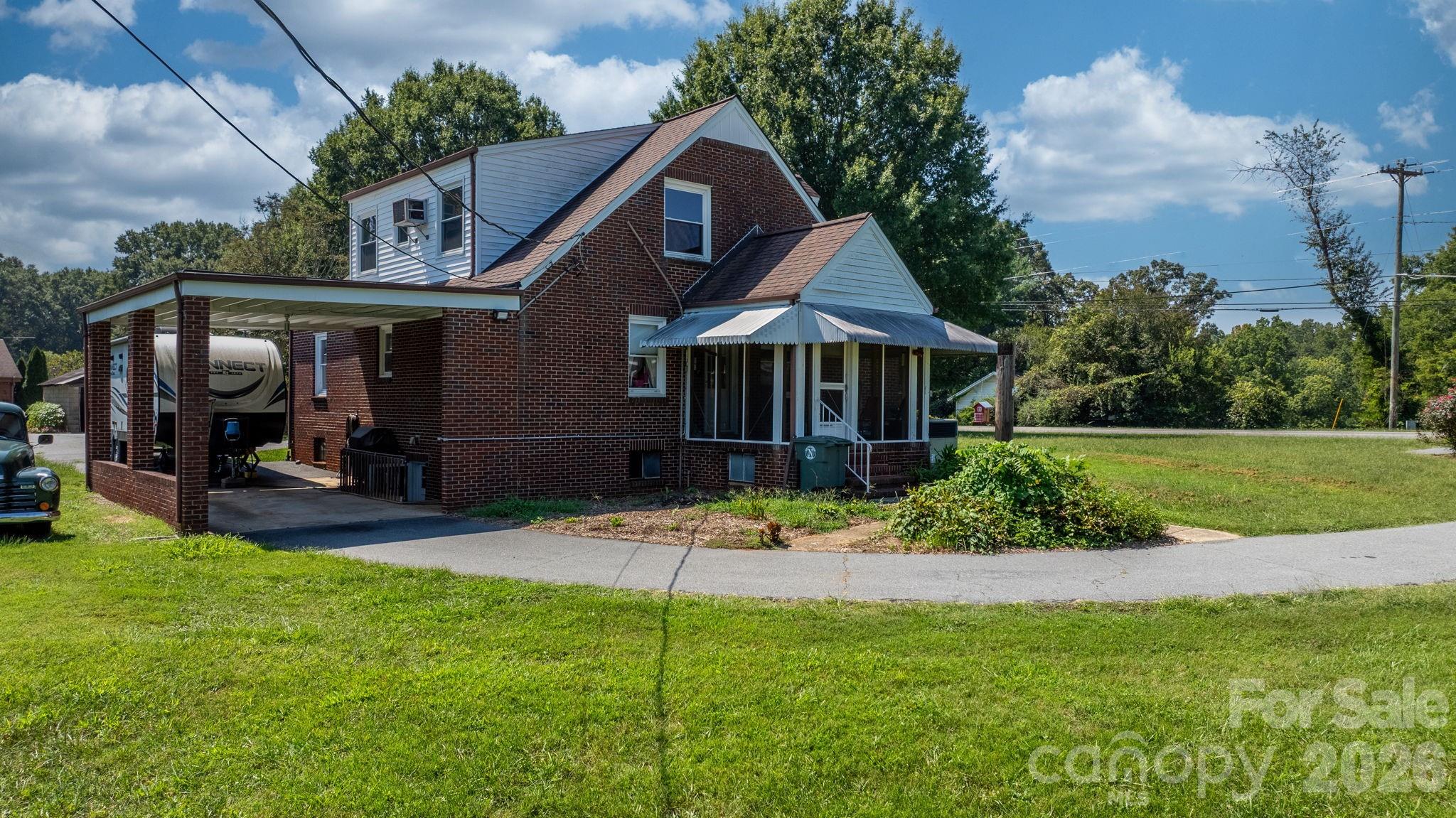 3962 Startown Road Property Photo 6
