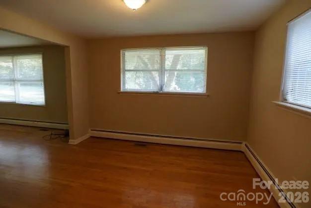 736 12th Avenue Property Photo 5