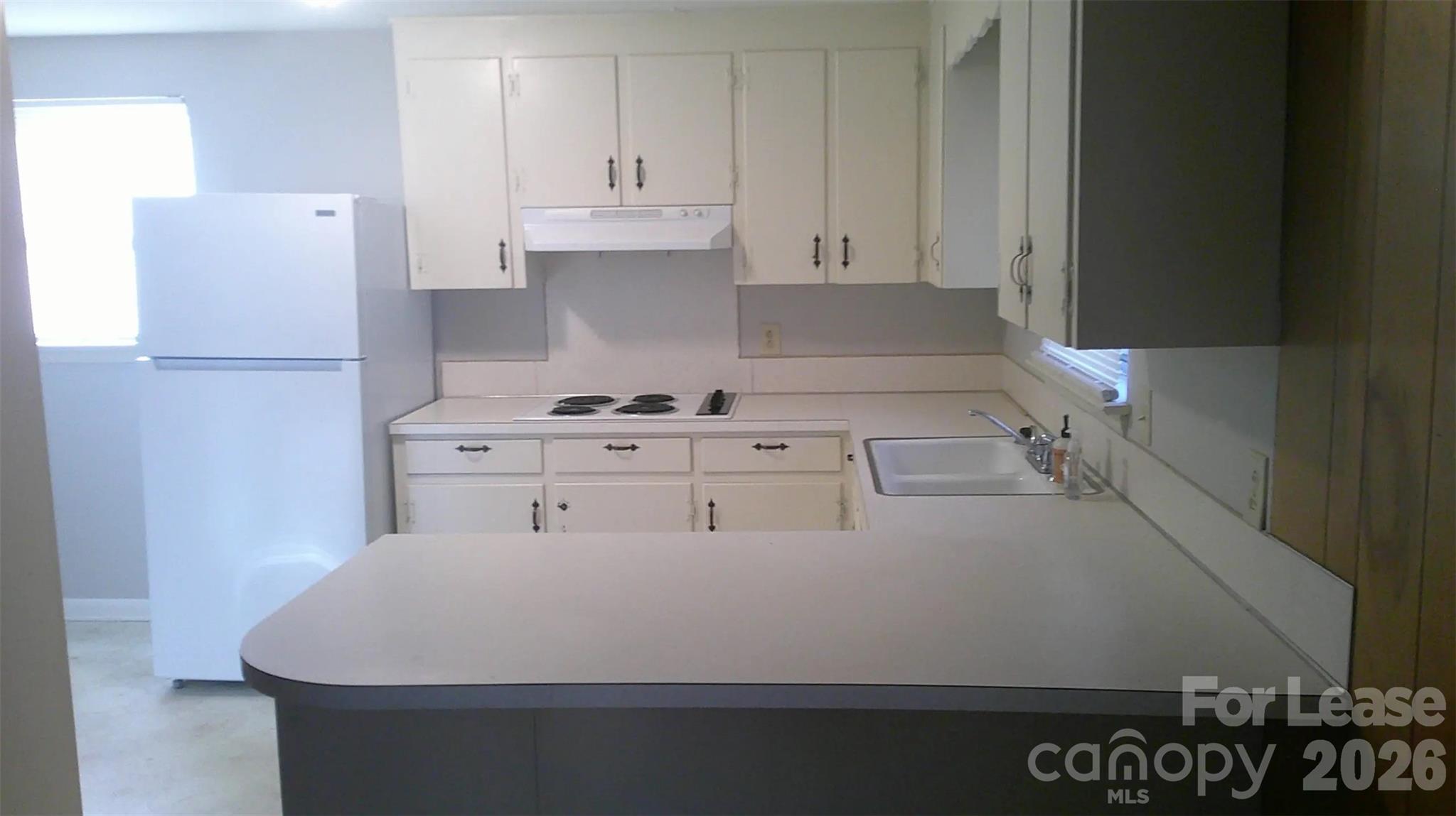 736 12th Avenue Property Photo 6