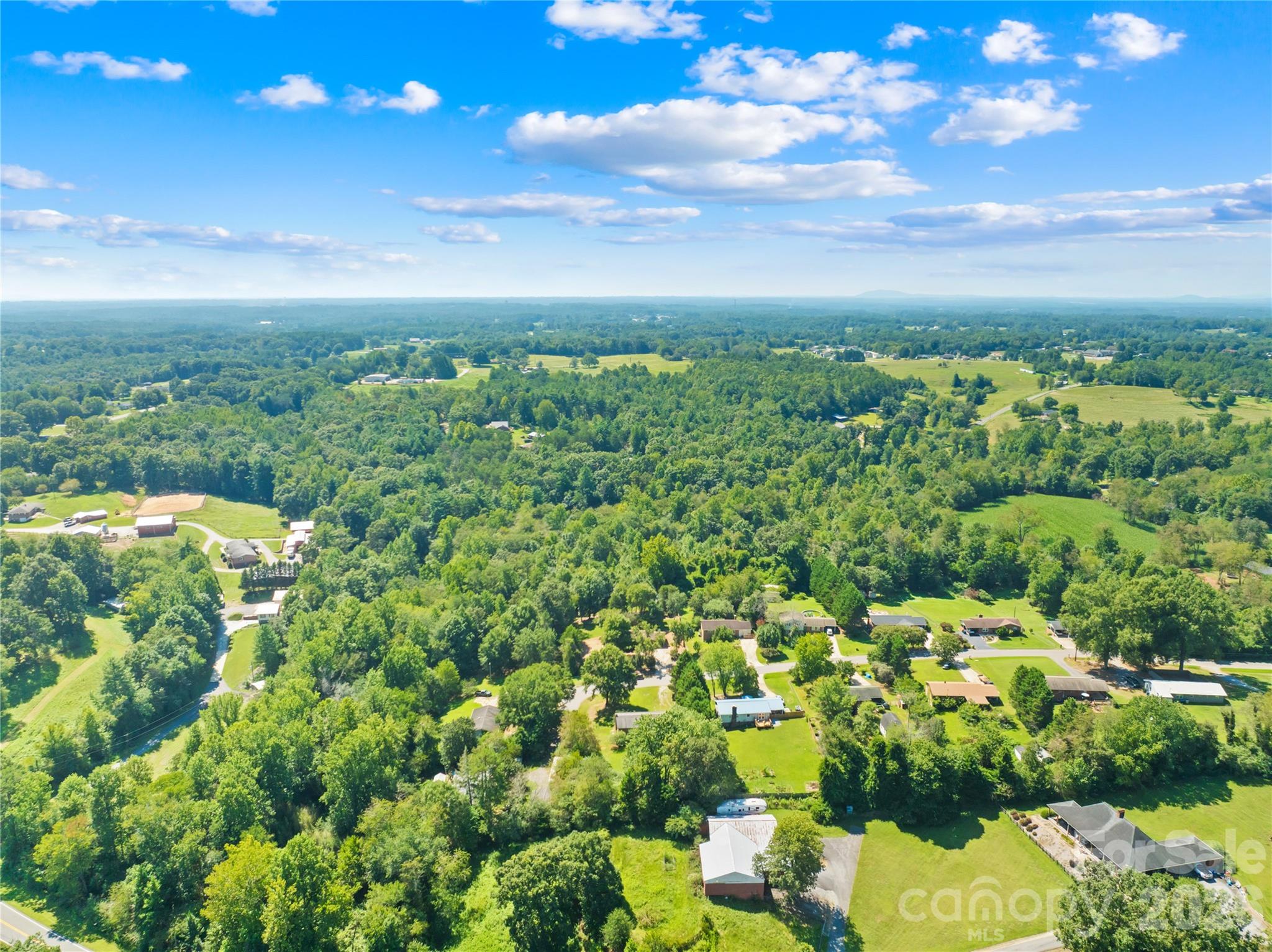184 Hillsdale Lane Property Photo 10