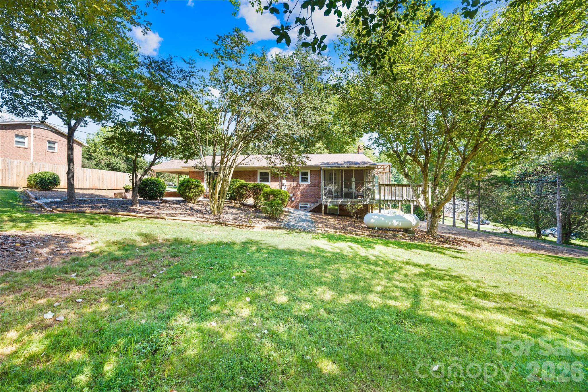 184 Hillsdale Lane Property Photo 18