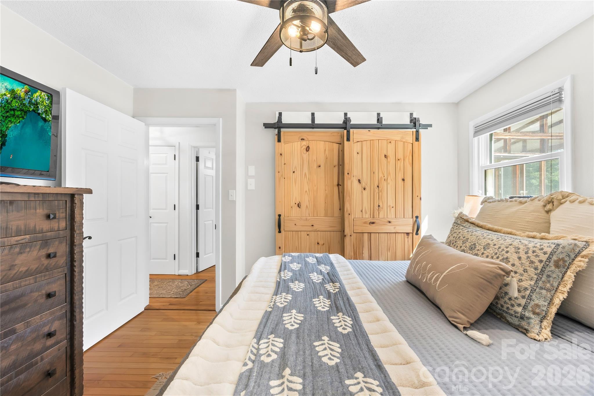 184 Hillsdale Lane Property Photo 39