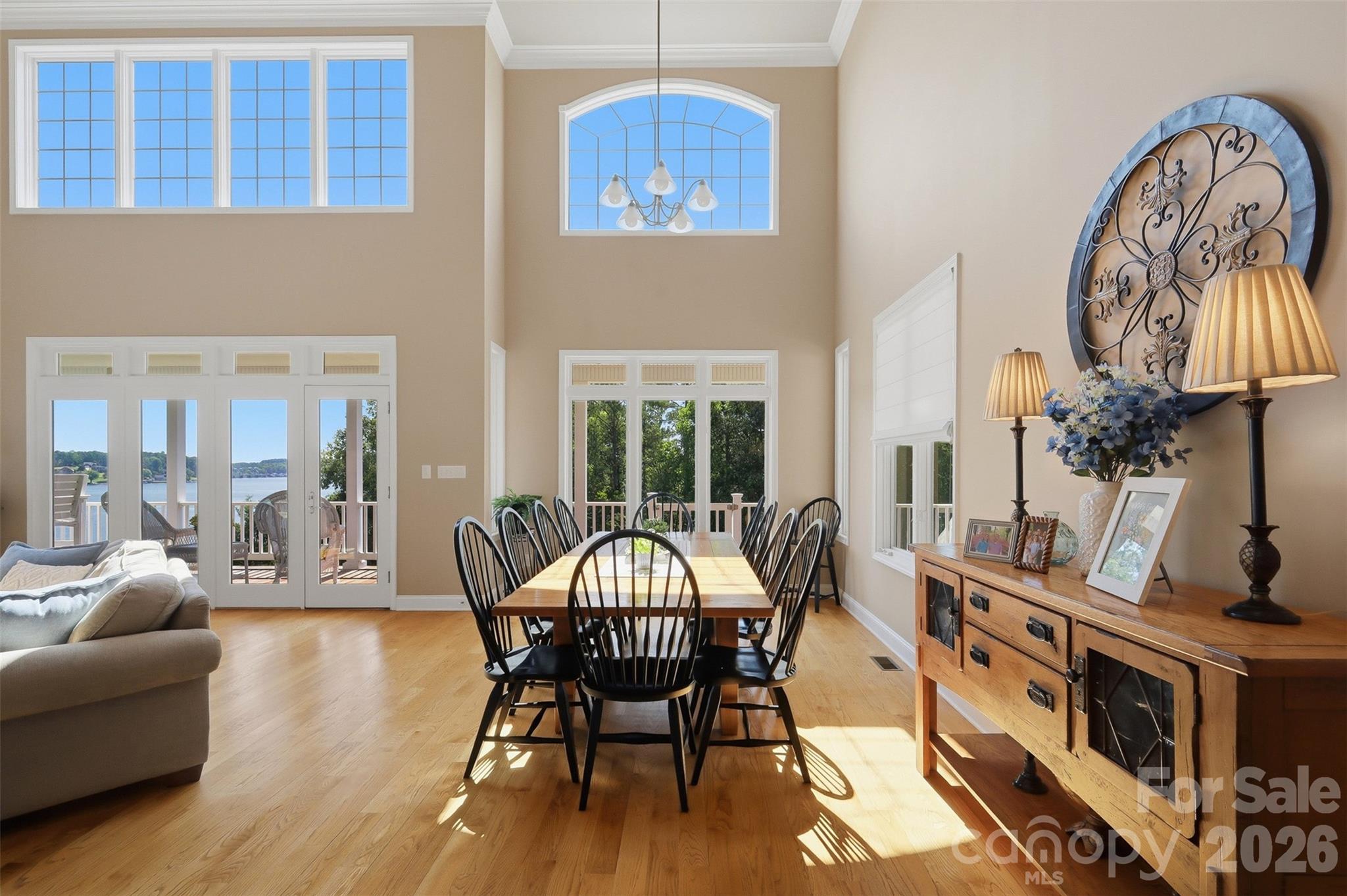 687 Sam Poole Lane Property Photo 18