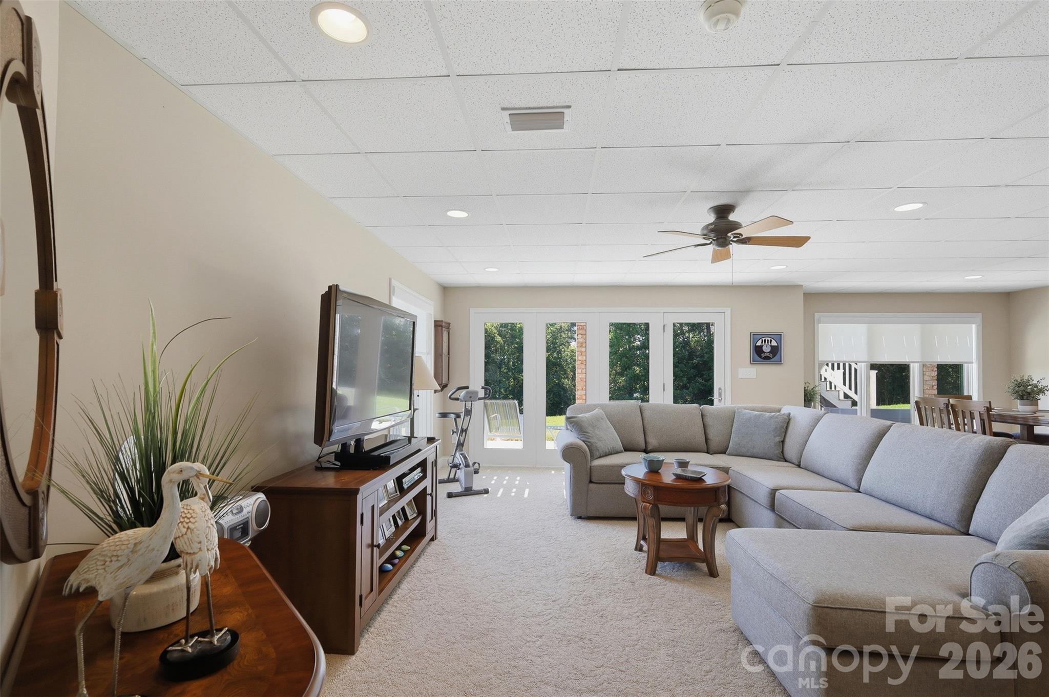 687 Sam Poole Lane Property Photo 35