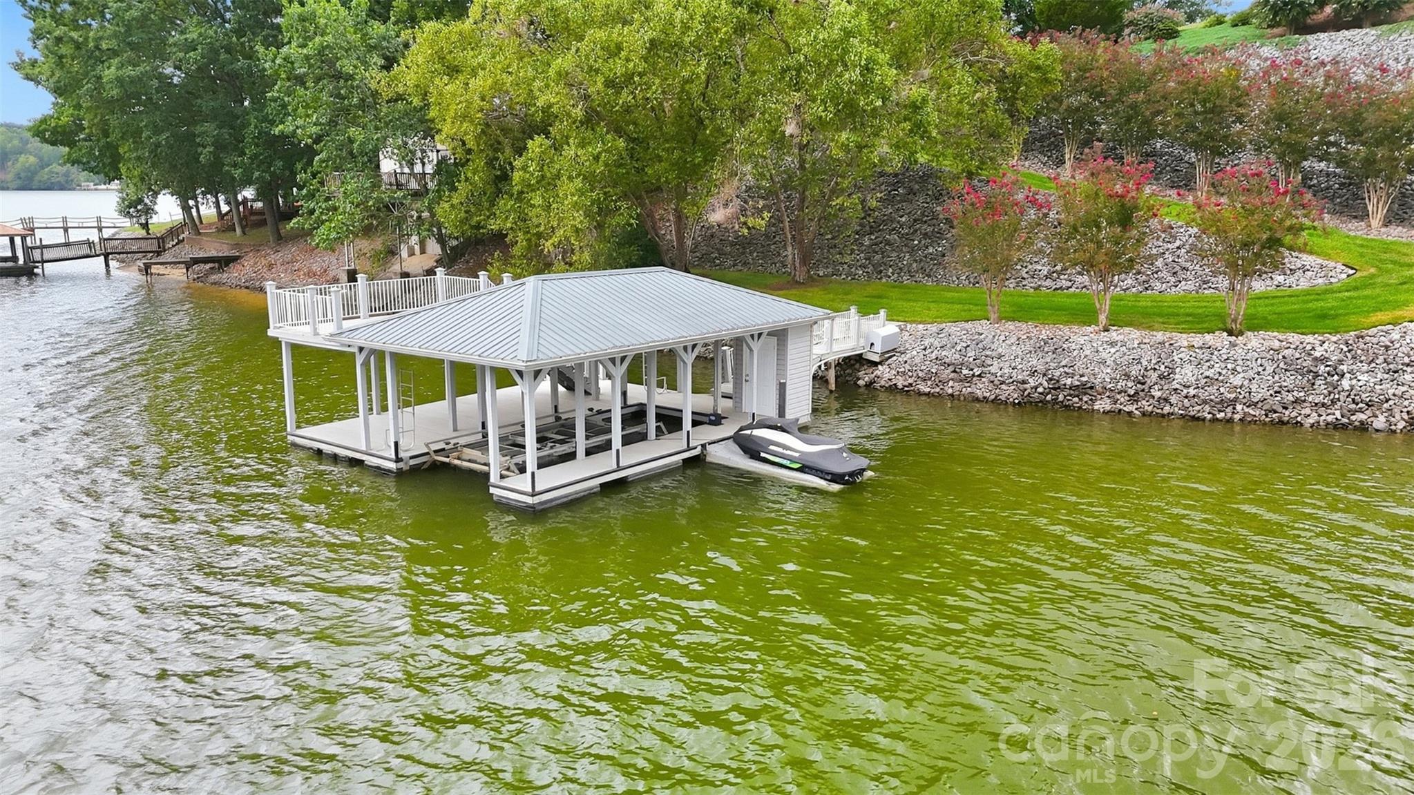 687 Sam Poole Lane Property Photo 42