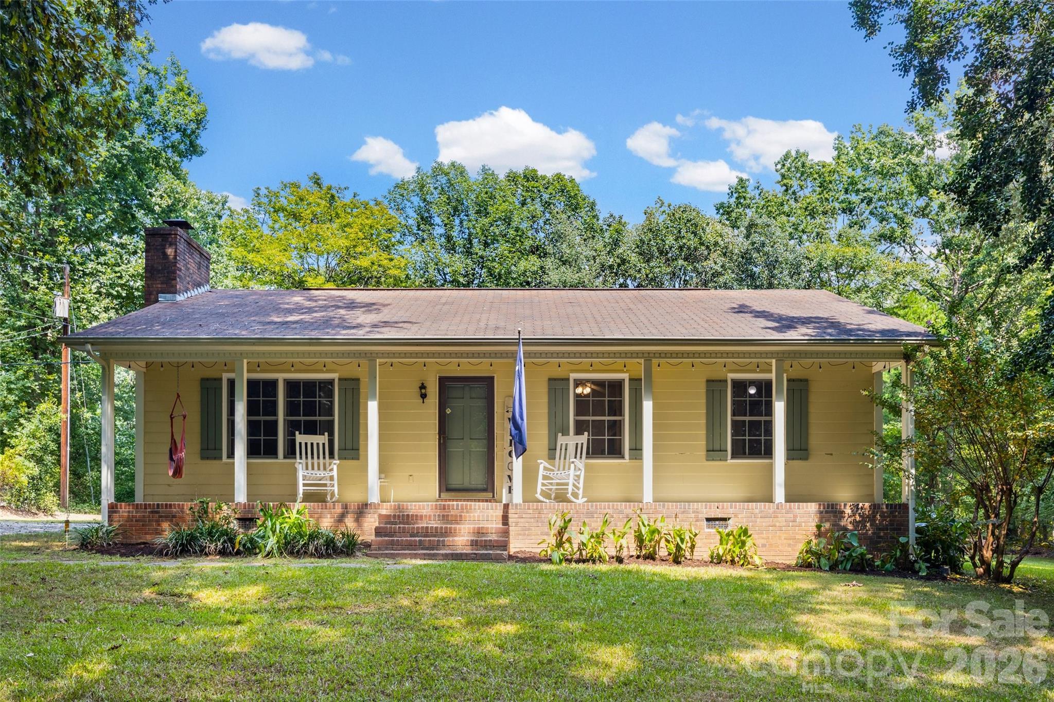 6764 Laney Road Property Photo 1