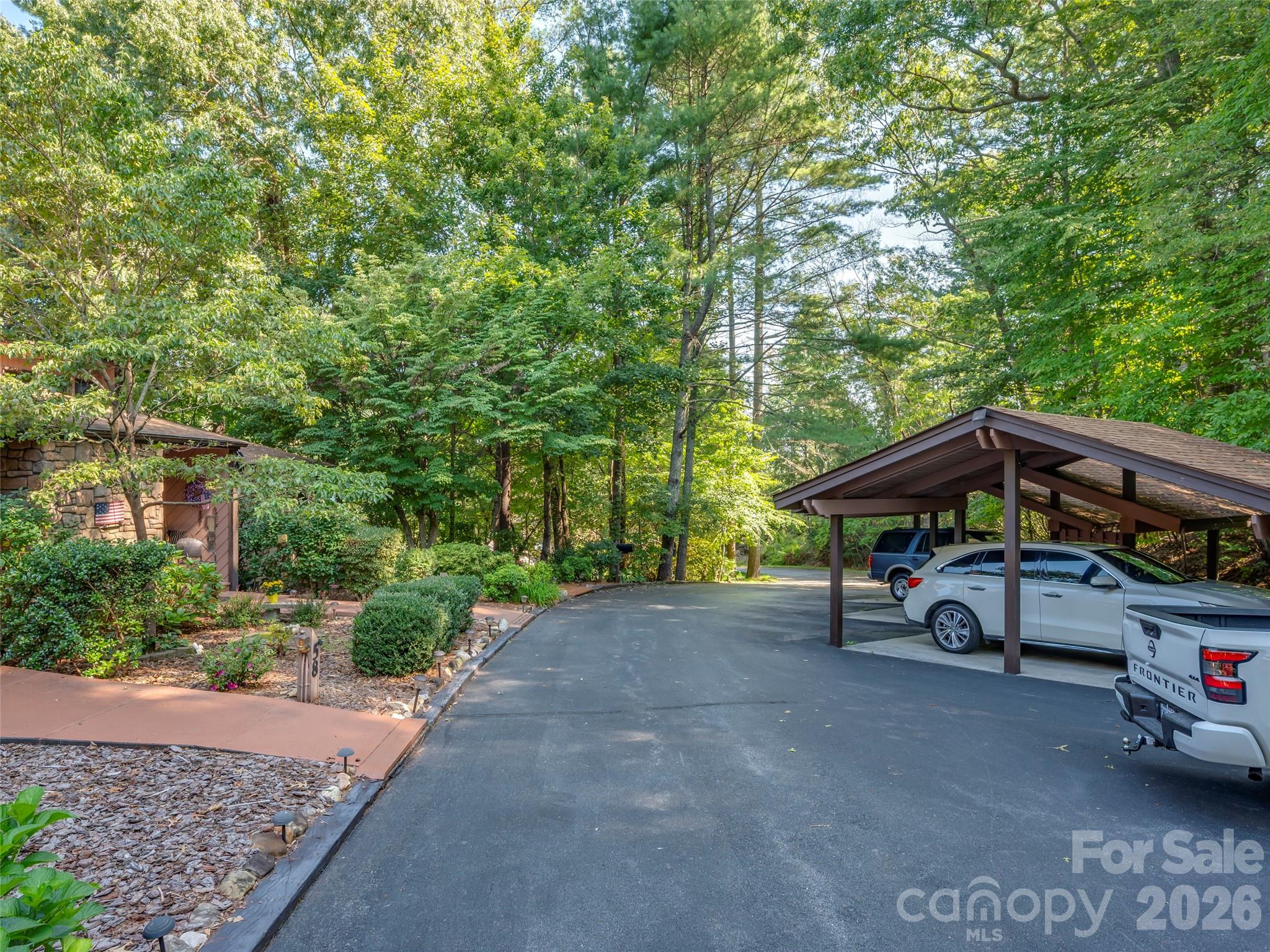 58 Timbertop Lane Property Photo 3