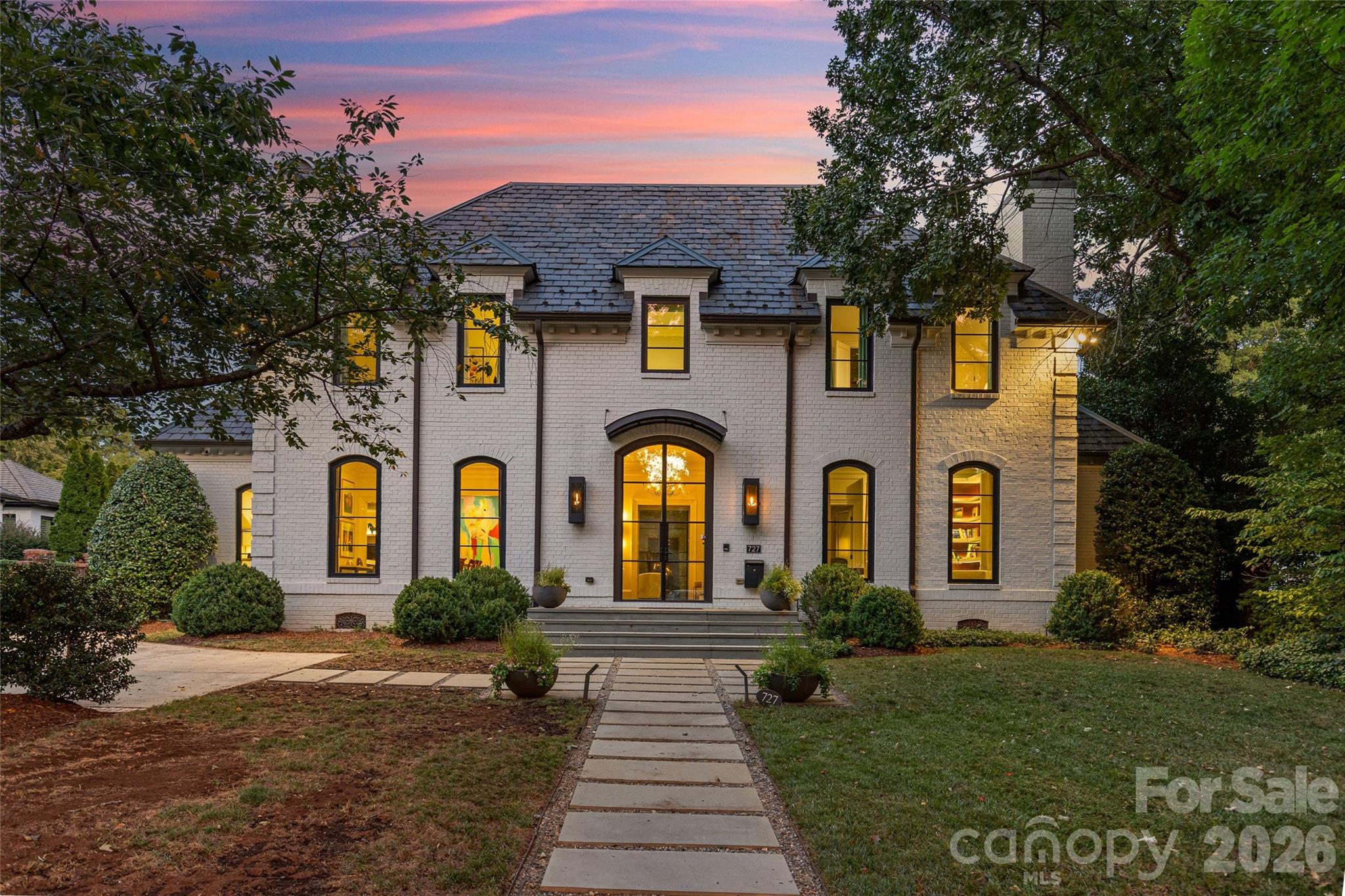 727 Colville Road Property Photo 1