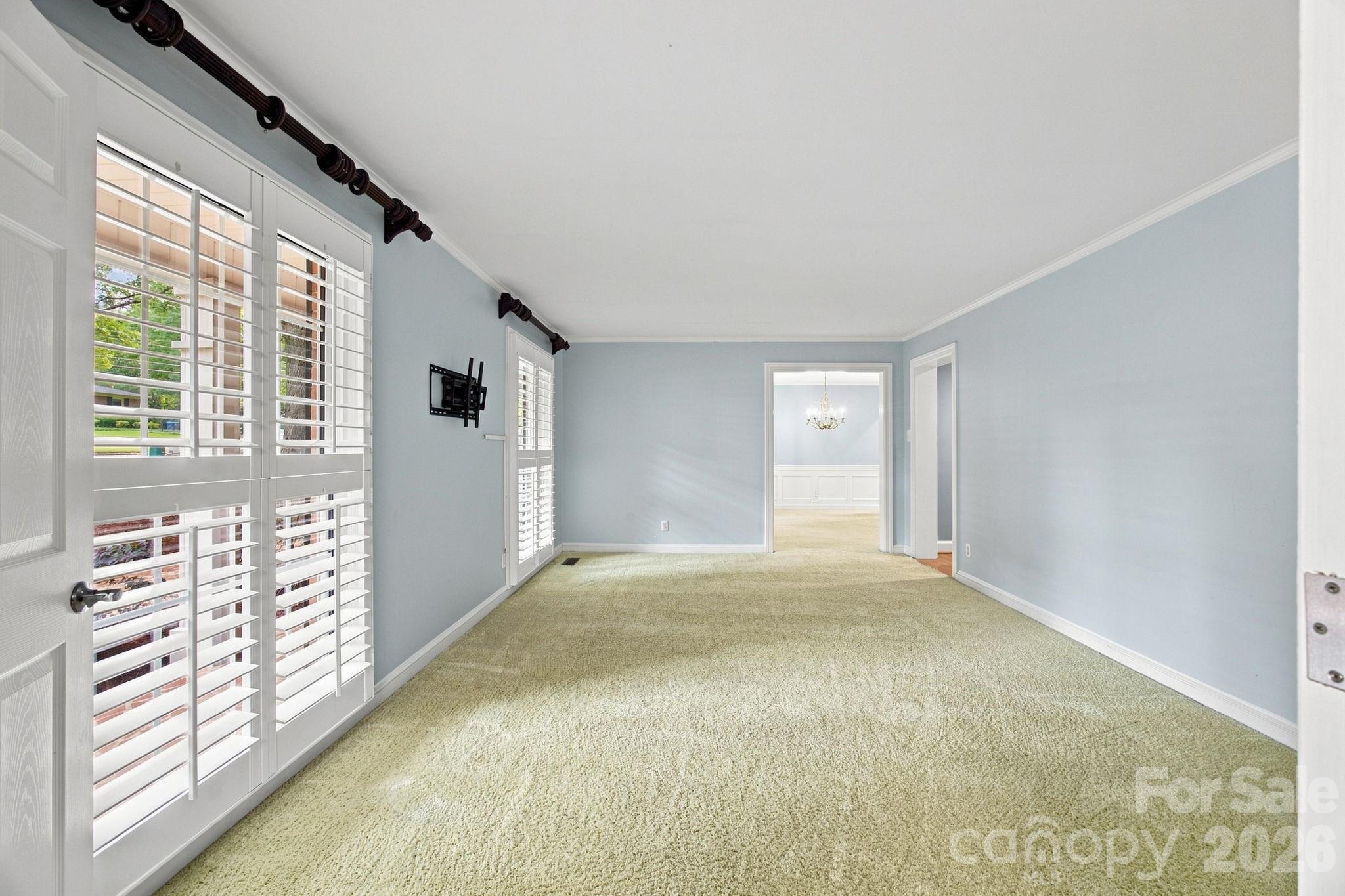 217 Sheridan Drive Property Photo 13