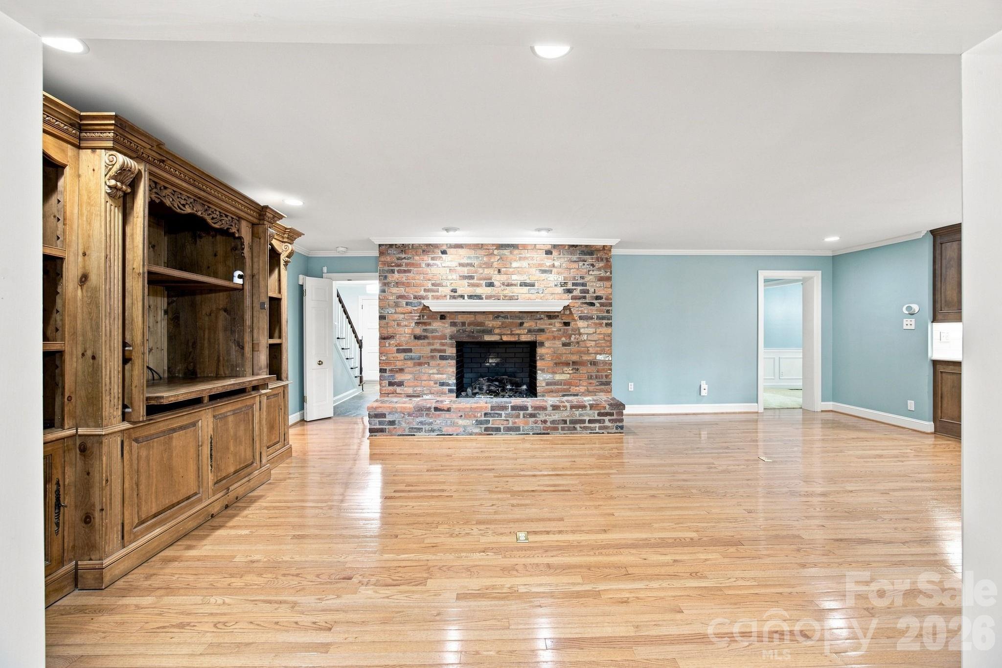 217 Sheridan Drive Property Photo 17
