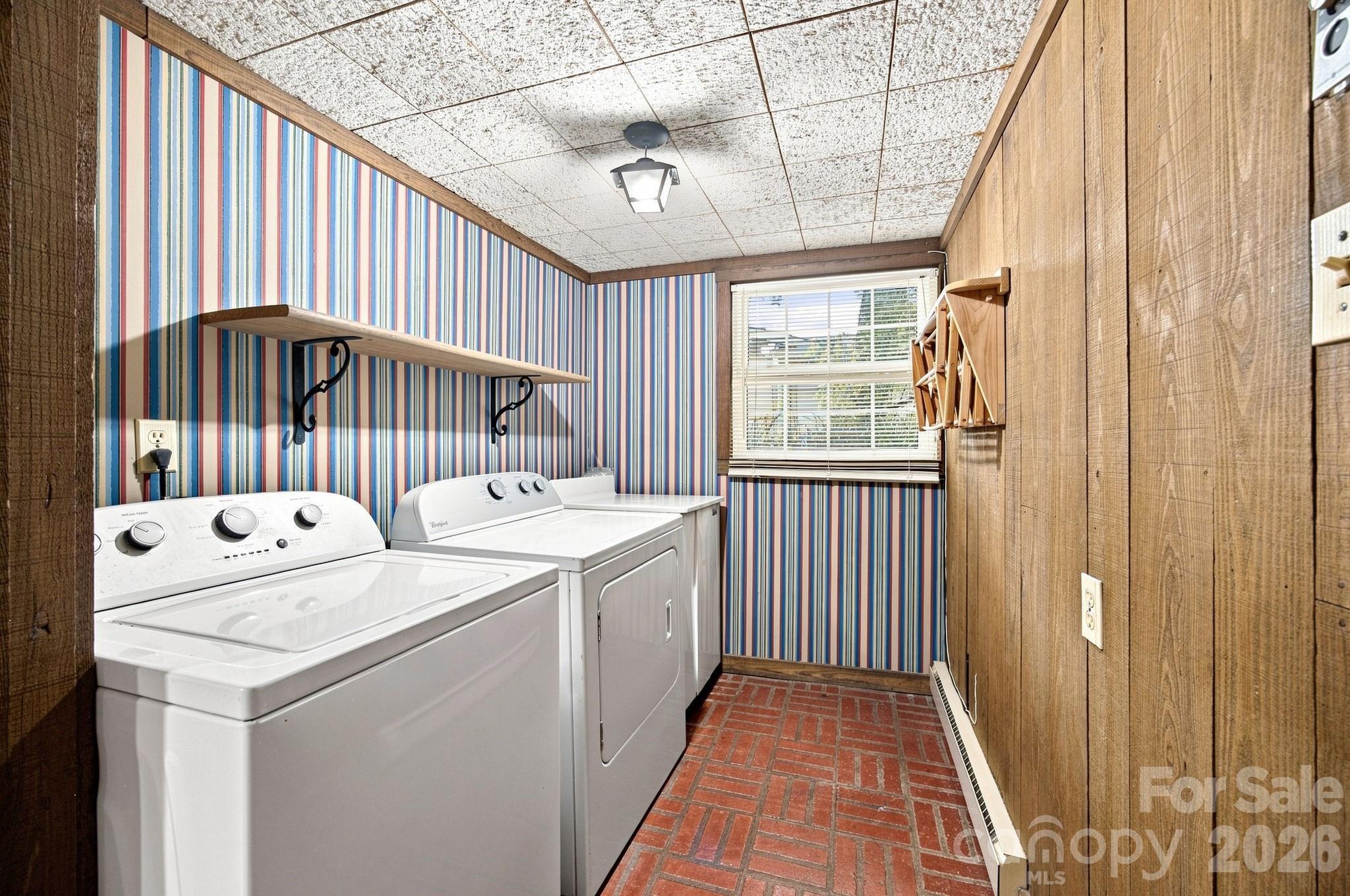 217 Sheridan Drive Property Photo 37