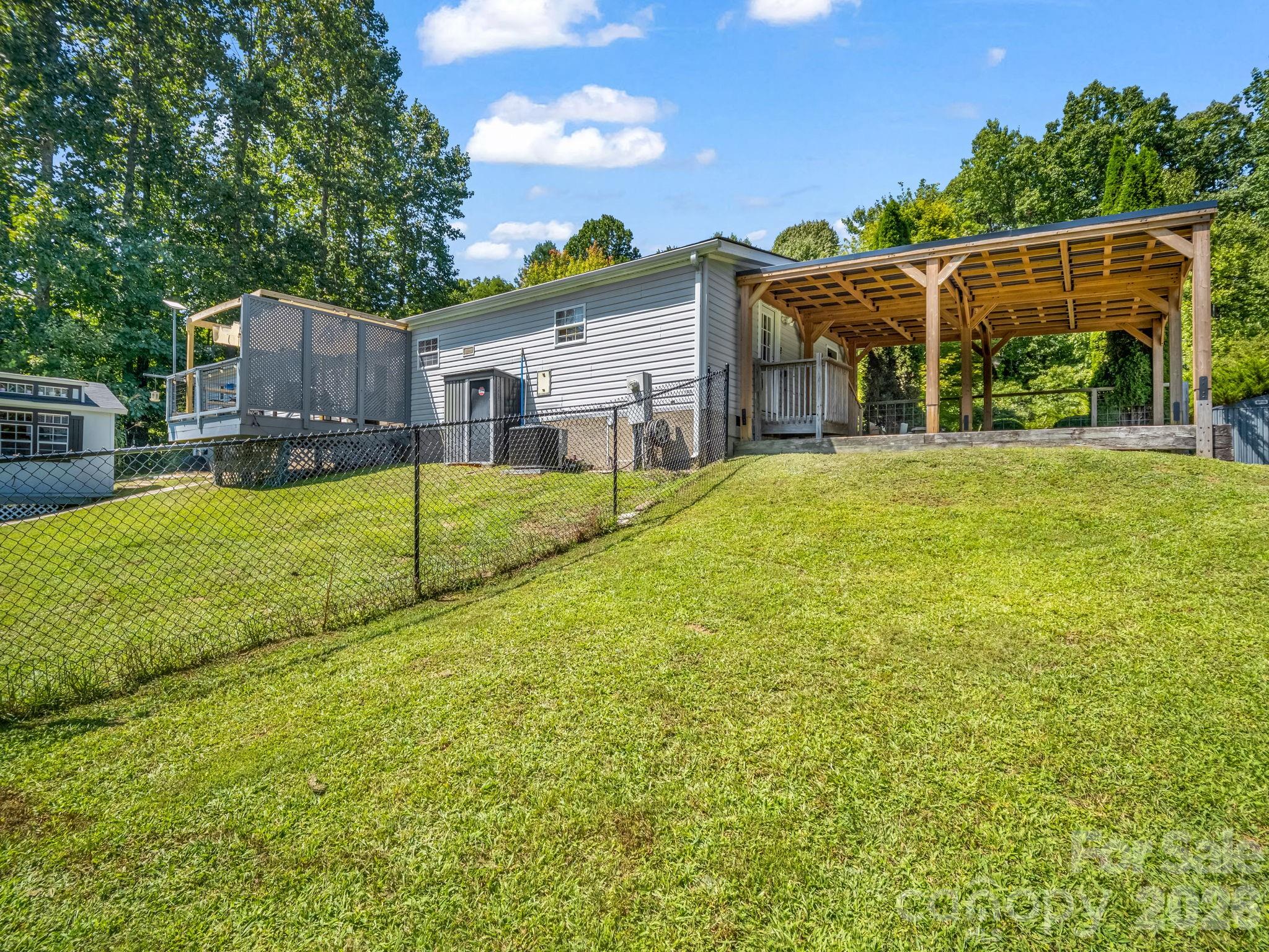 14 Old Possum Holler Road Property Photo 1
