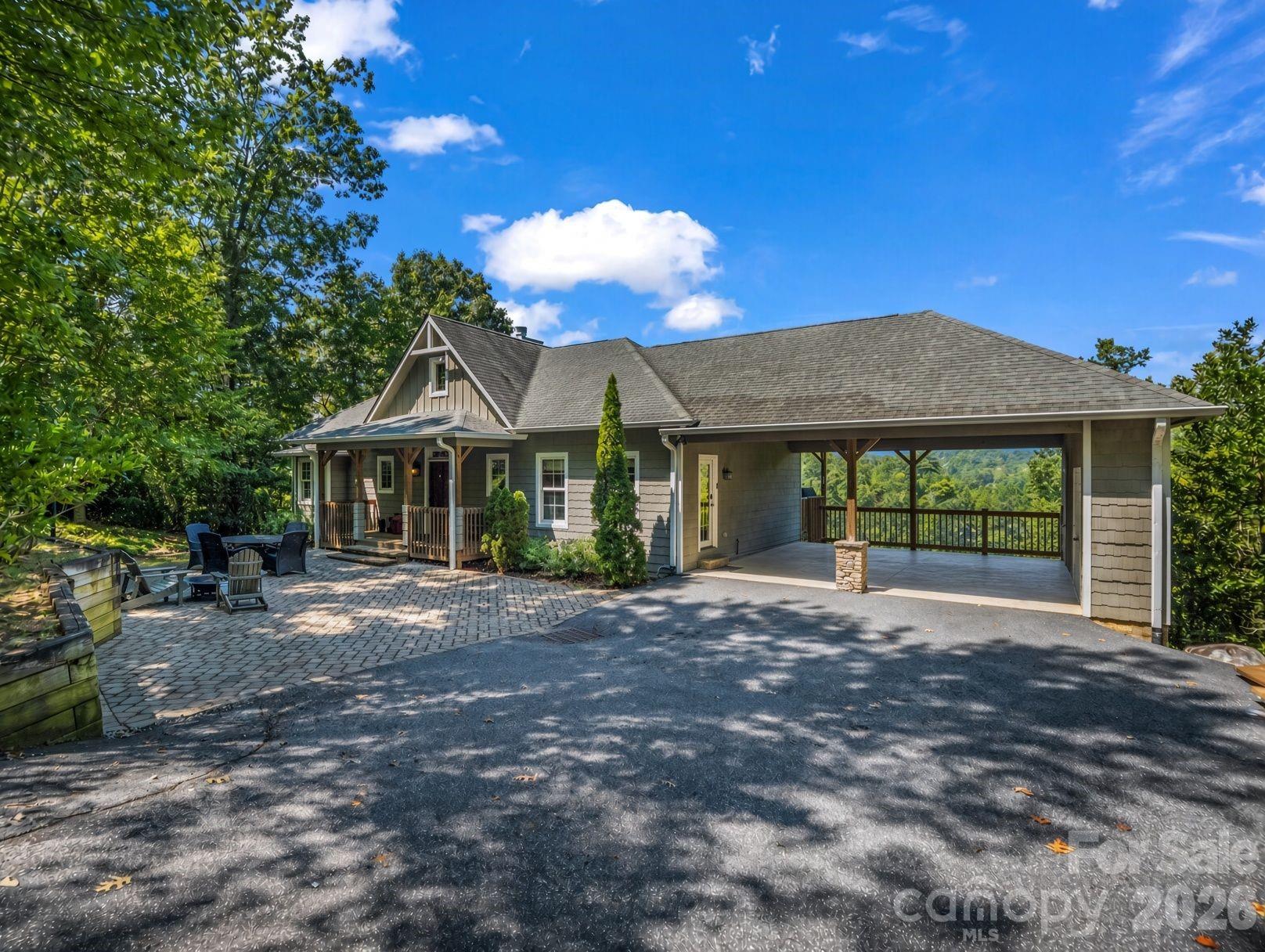 1237 South Cove Road Property Photo 1