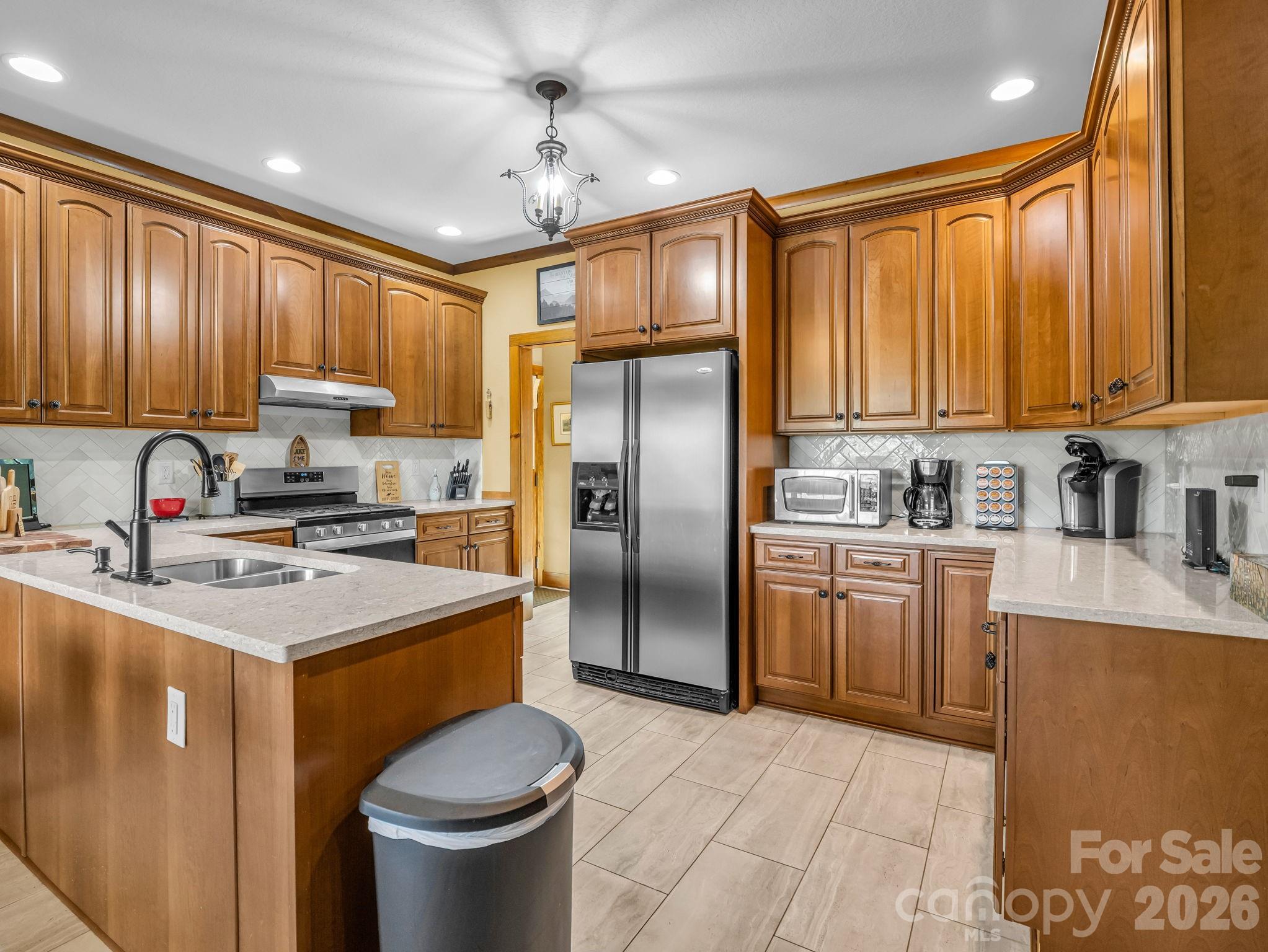 1237 South Cove Road Property Photo 12