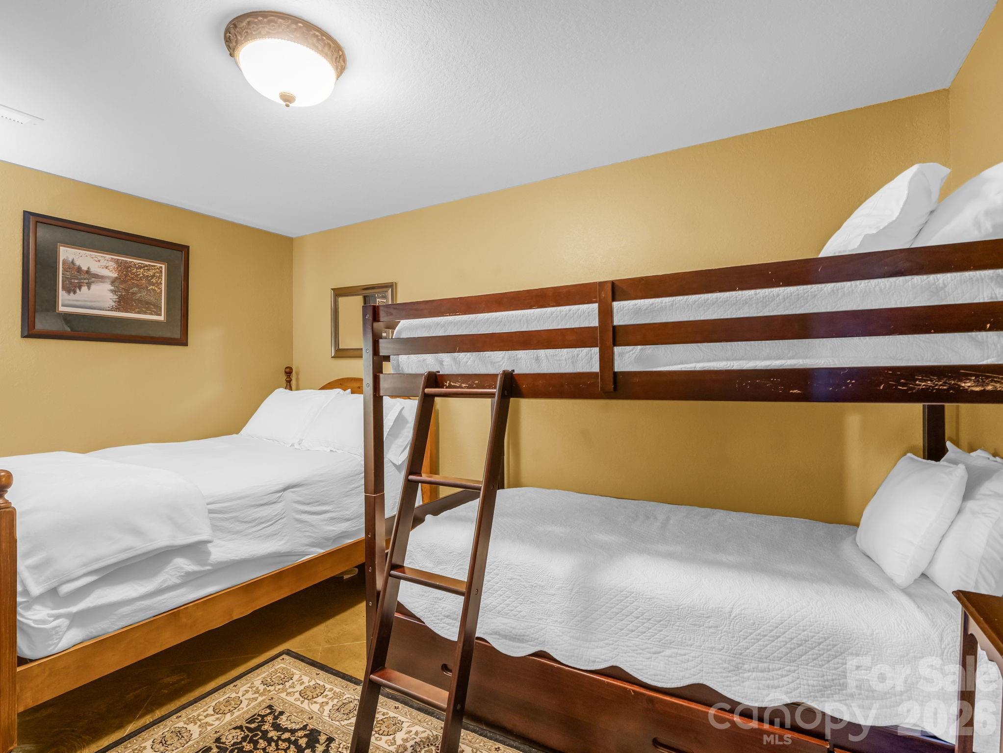 1237 South Cove Road Property Photo 30