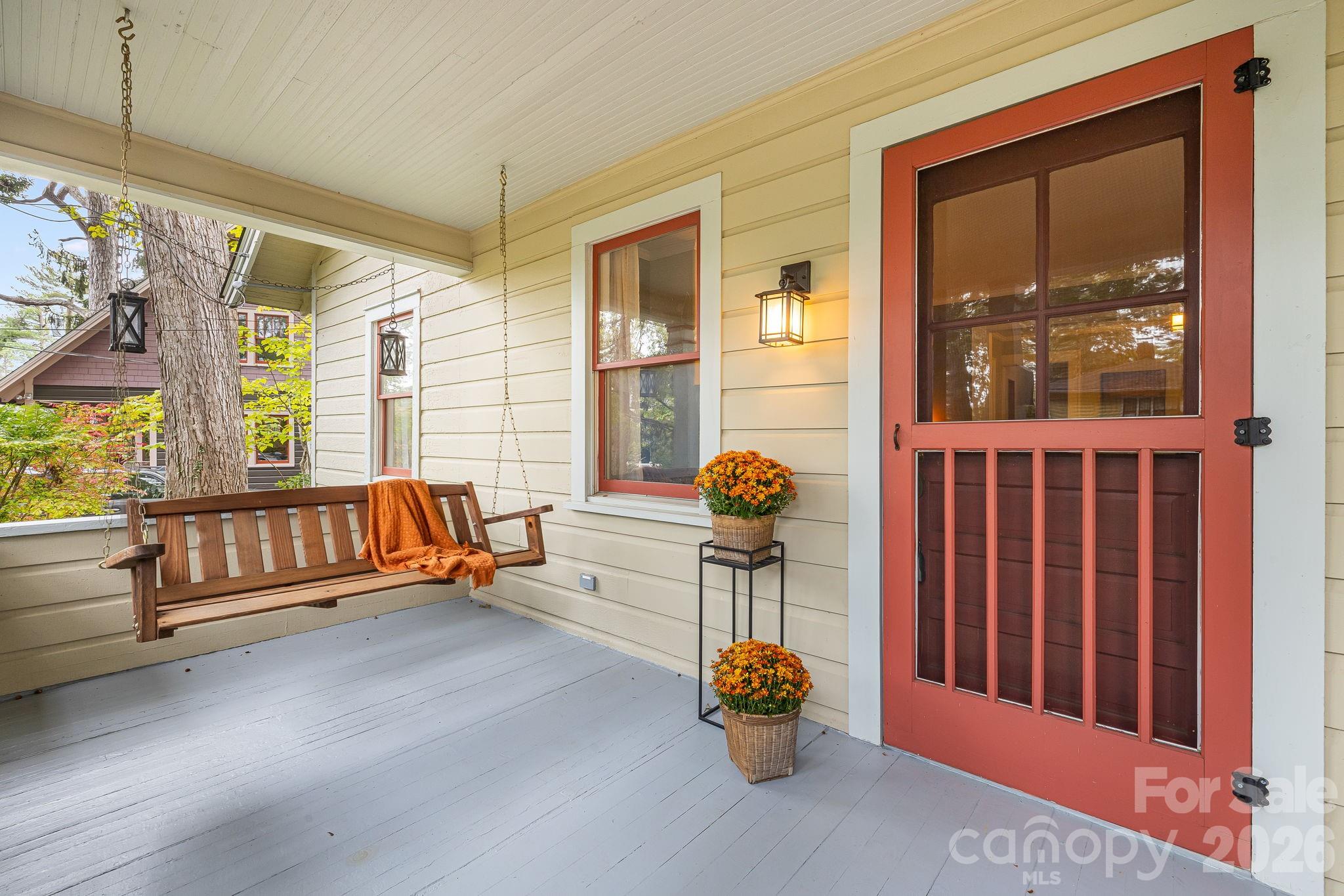 15 Rosewood Avenue Property Photo 3
