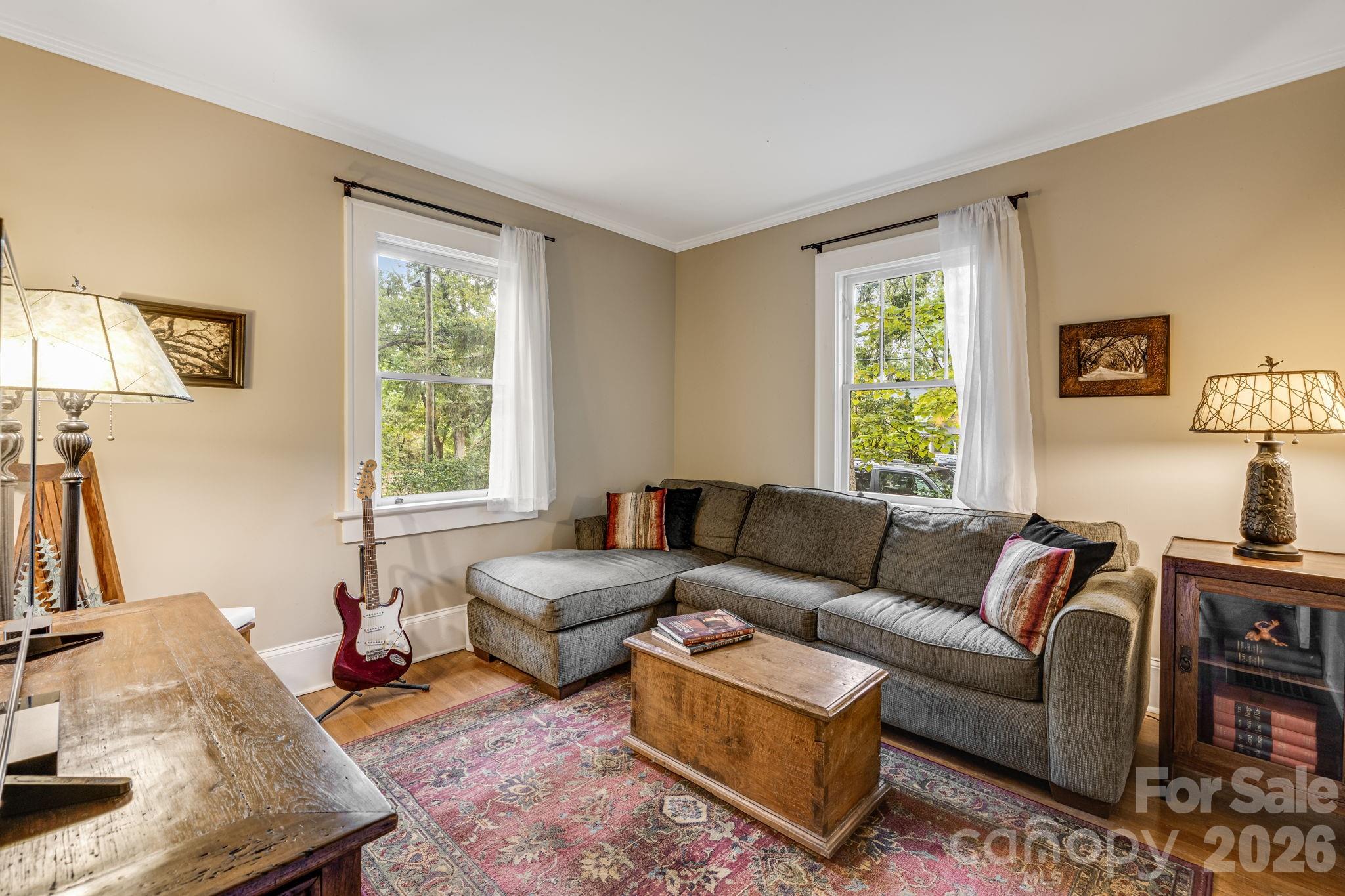 15 Rosewood Avenue Property Photo 9
