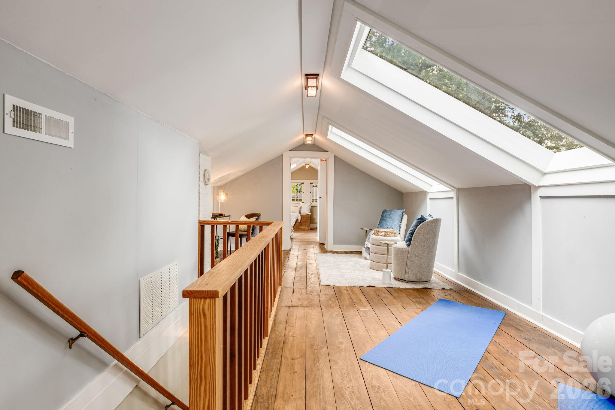 15 Rosewood Avenue Property Photo 18