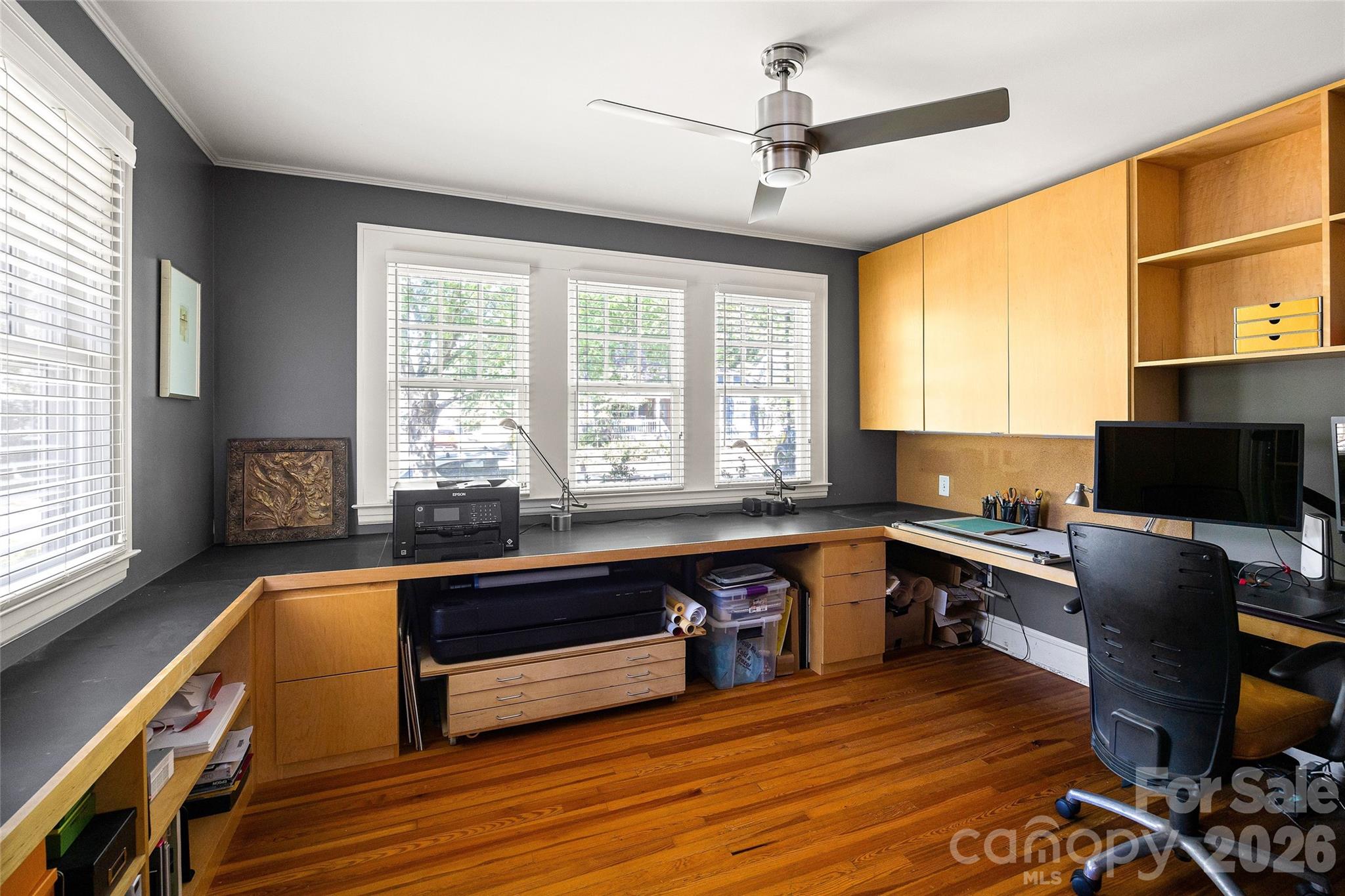 1900 Thomas Avenue Property Photo 6