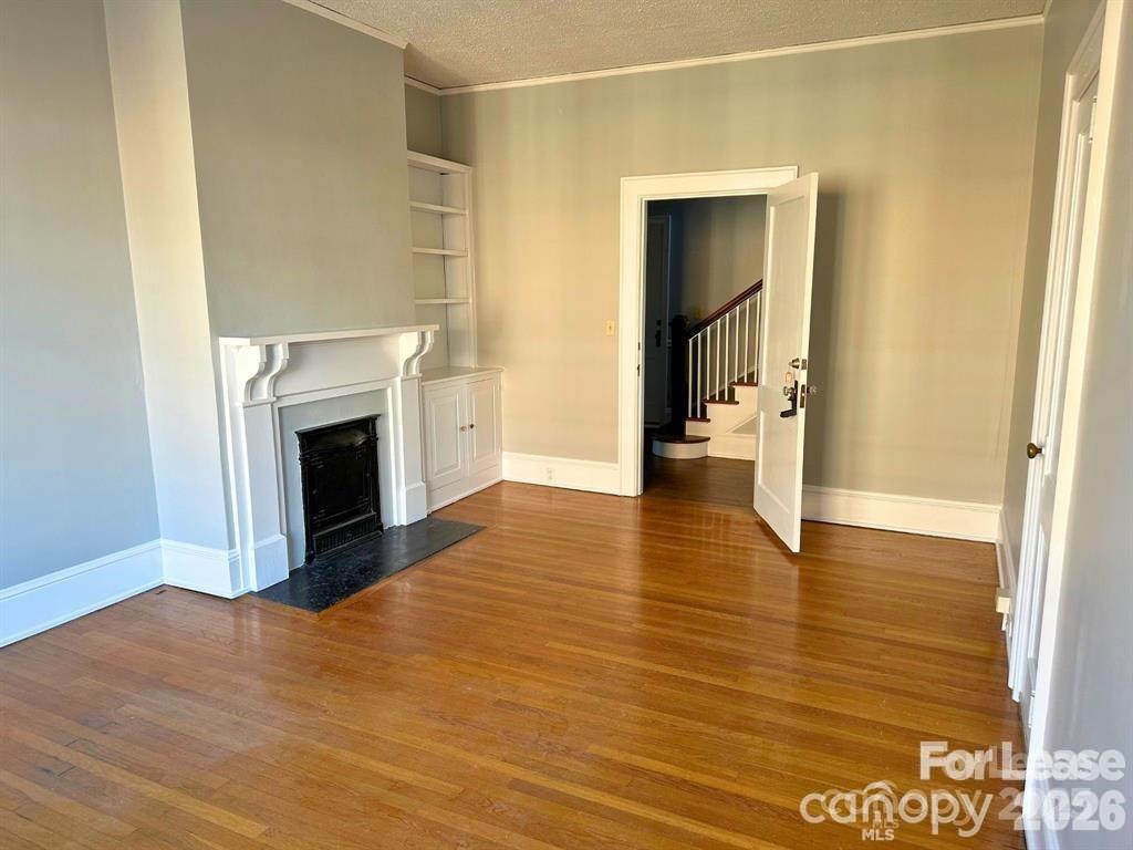 417 E Main Street 101 Property Photo 3