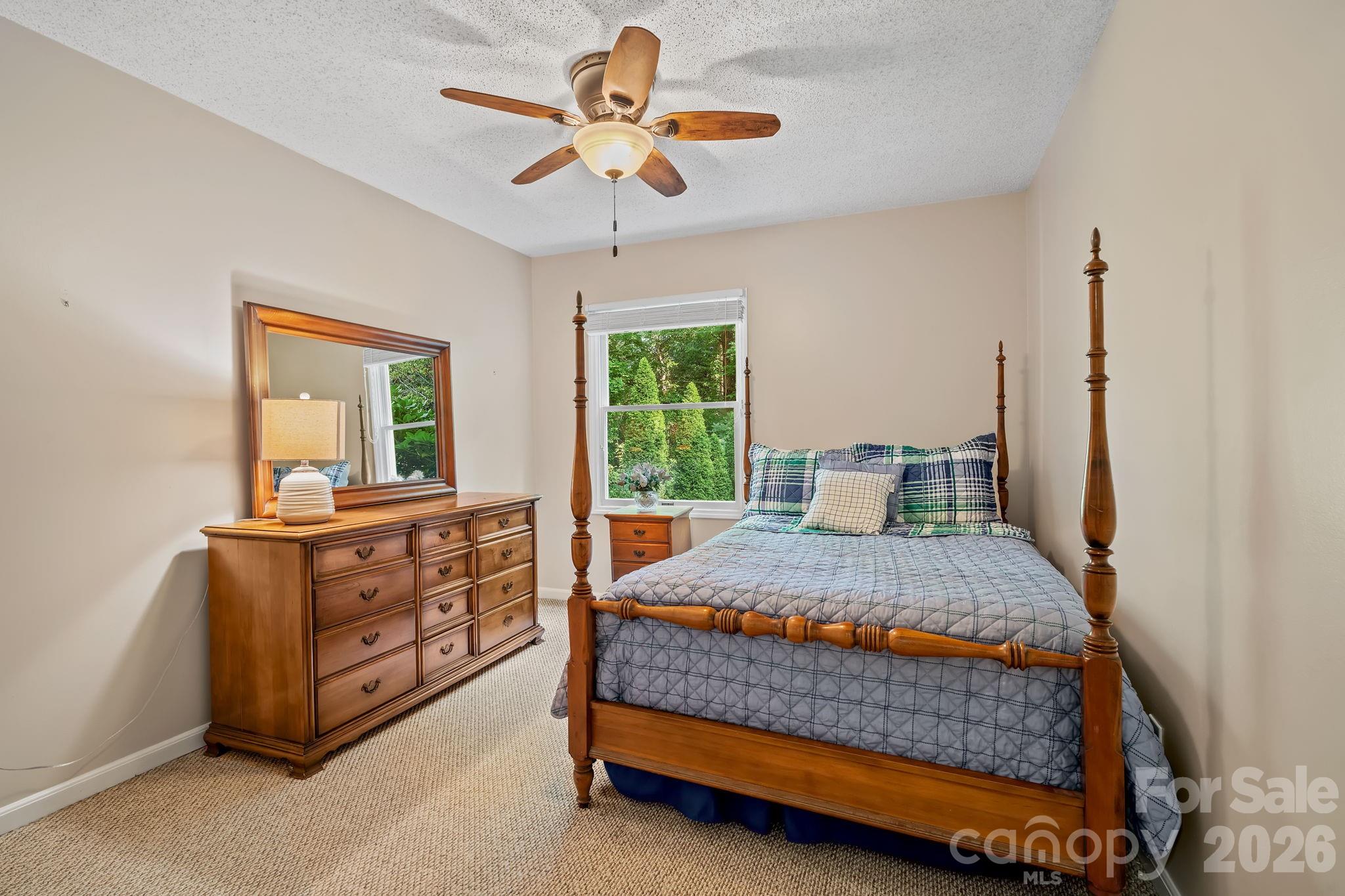 2 Brae Burn Way Property Photo 16