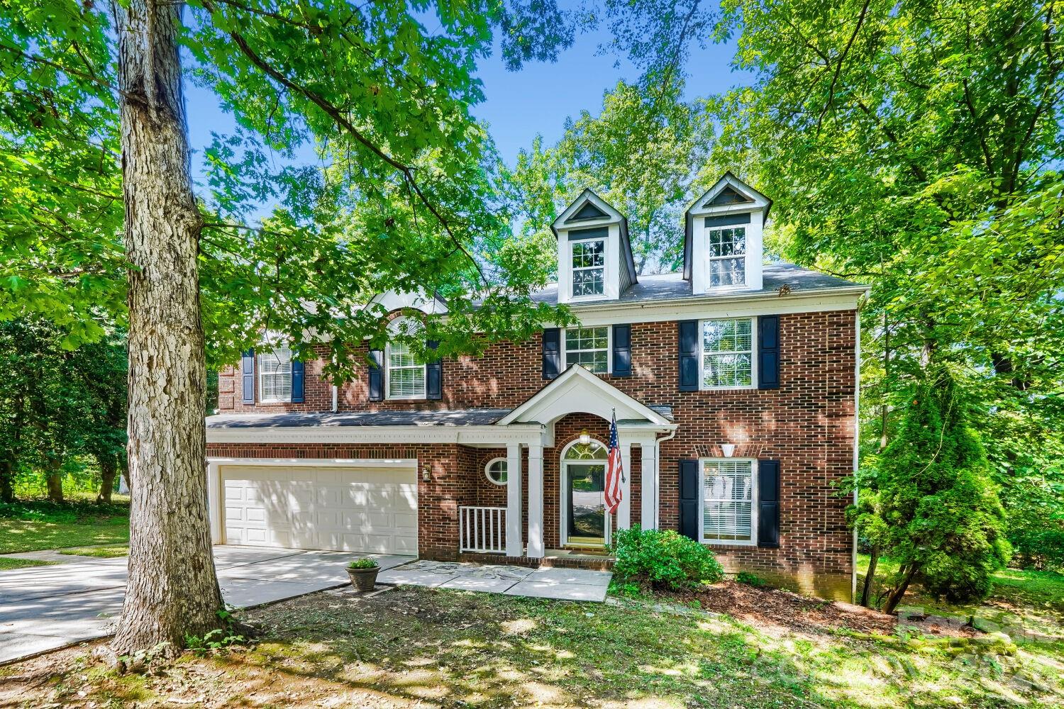 4736 Kirkgard Trail