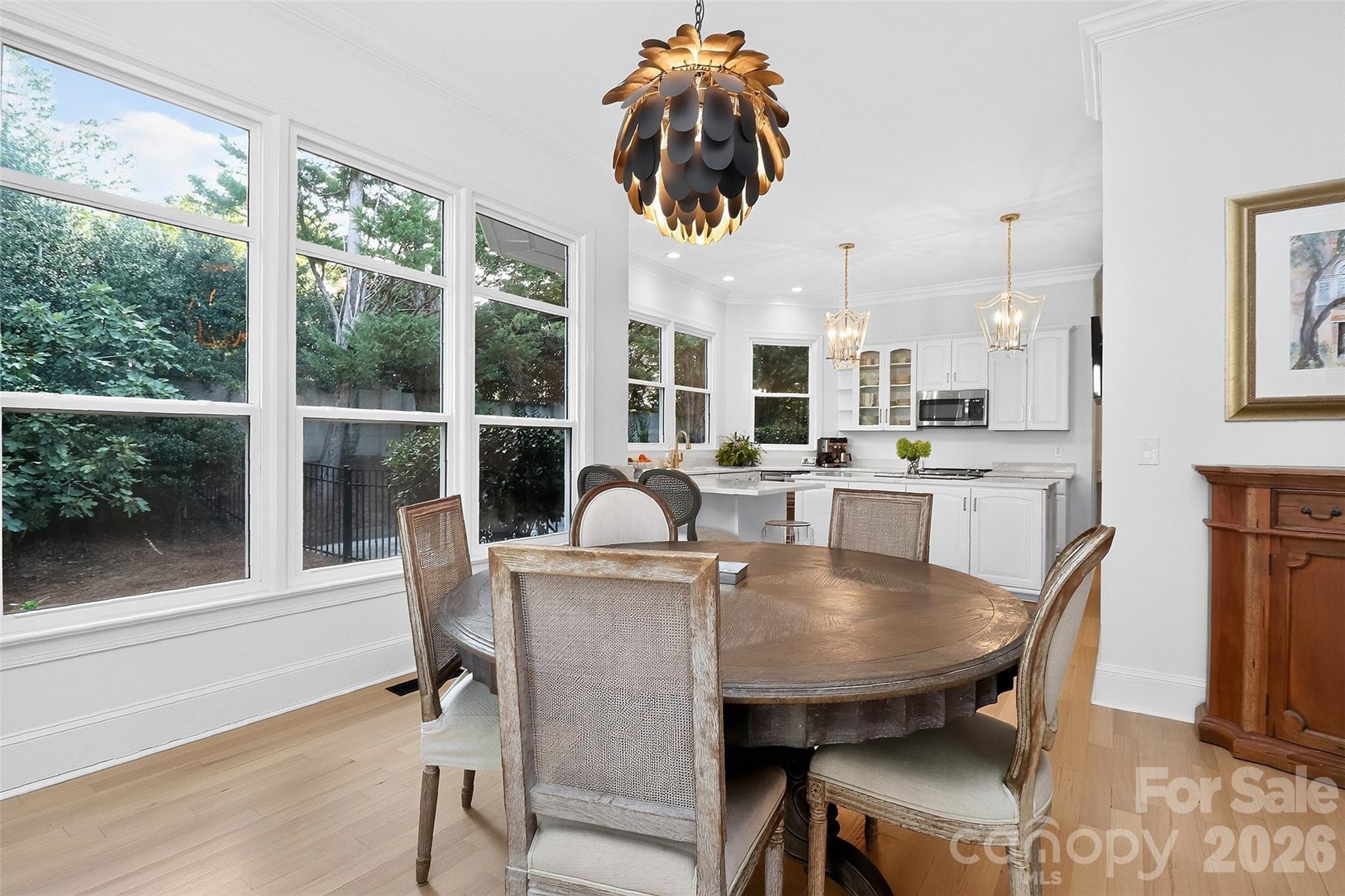 1901 Cortelyou Road Property Photo 8