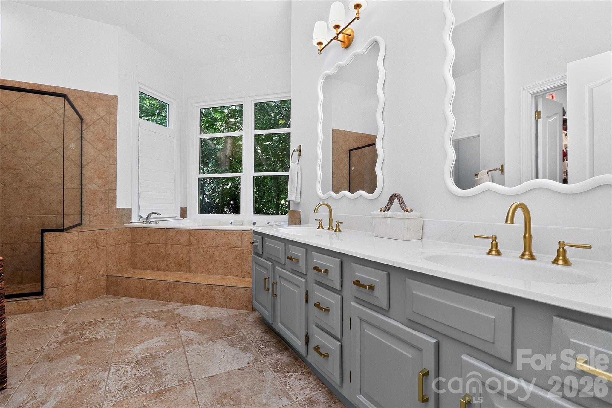 1901 Cortelyou Road Property Photo 13
