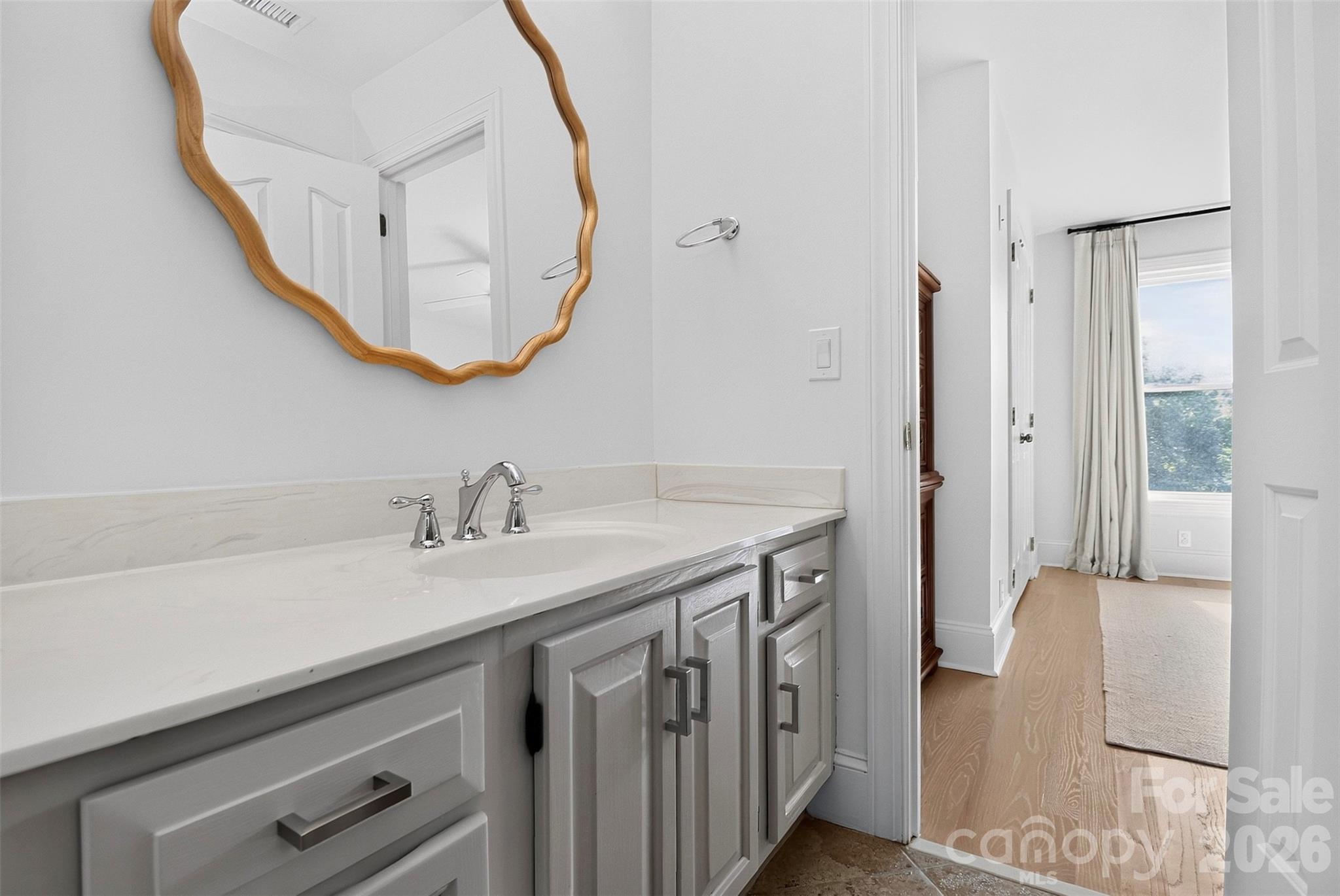 1901 Cortelyou Road Property Photo 20