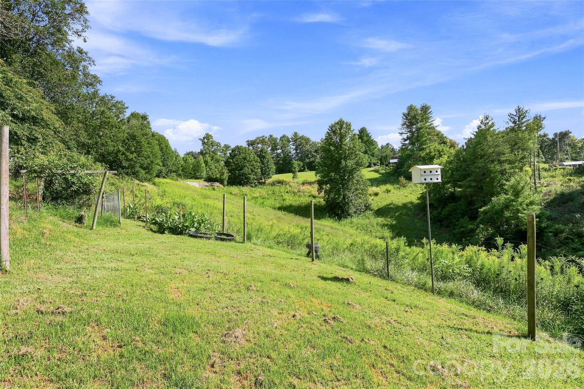 30 Morning Glory Lane Property Photo 3