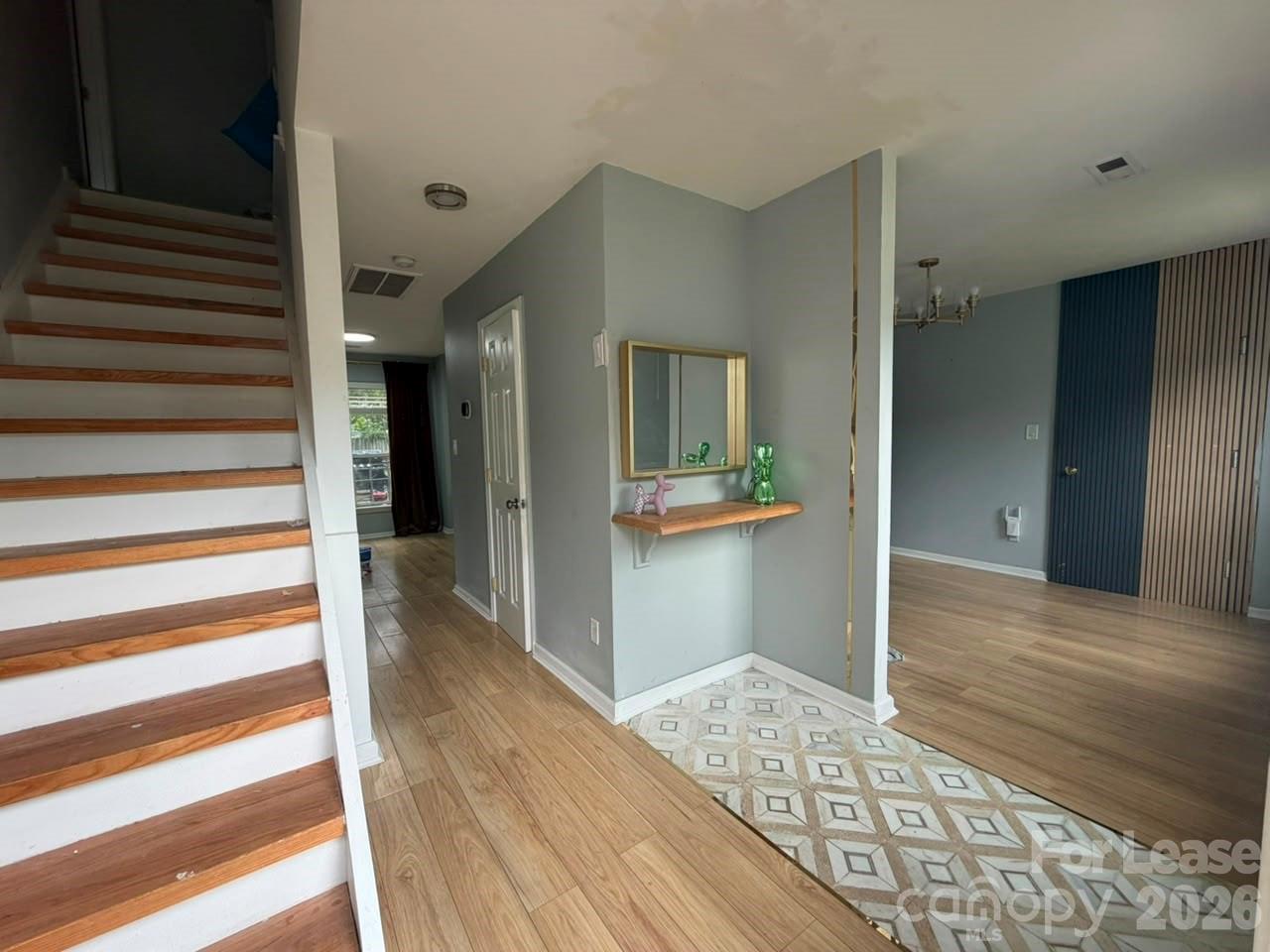 6105 Old Corral Street Property Photo 8