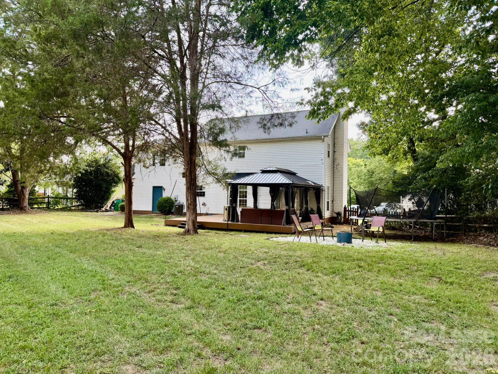 6105 Old Corral Street Property Photo 32