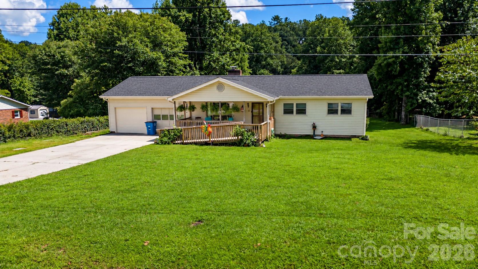 1292 Creekwood Drive Property Photo 1