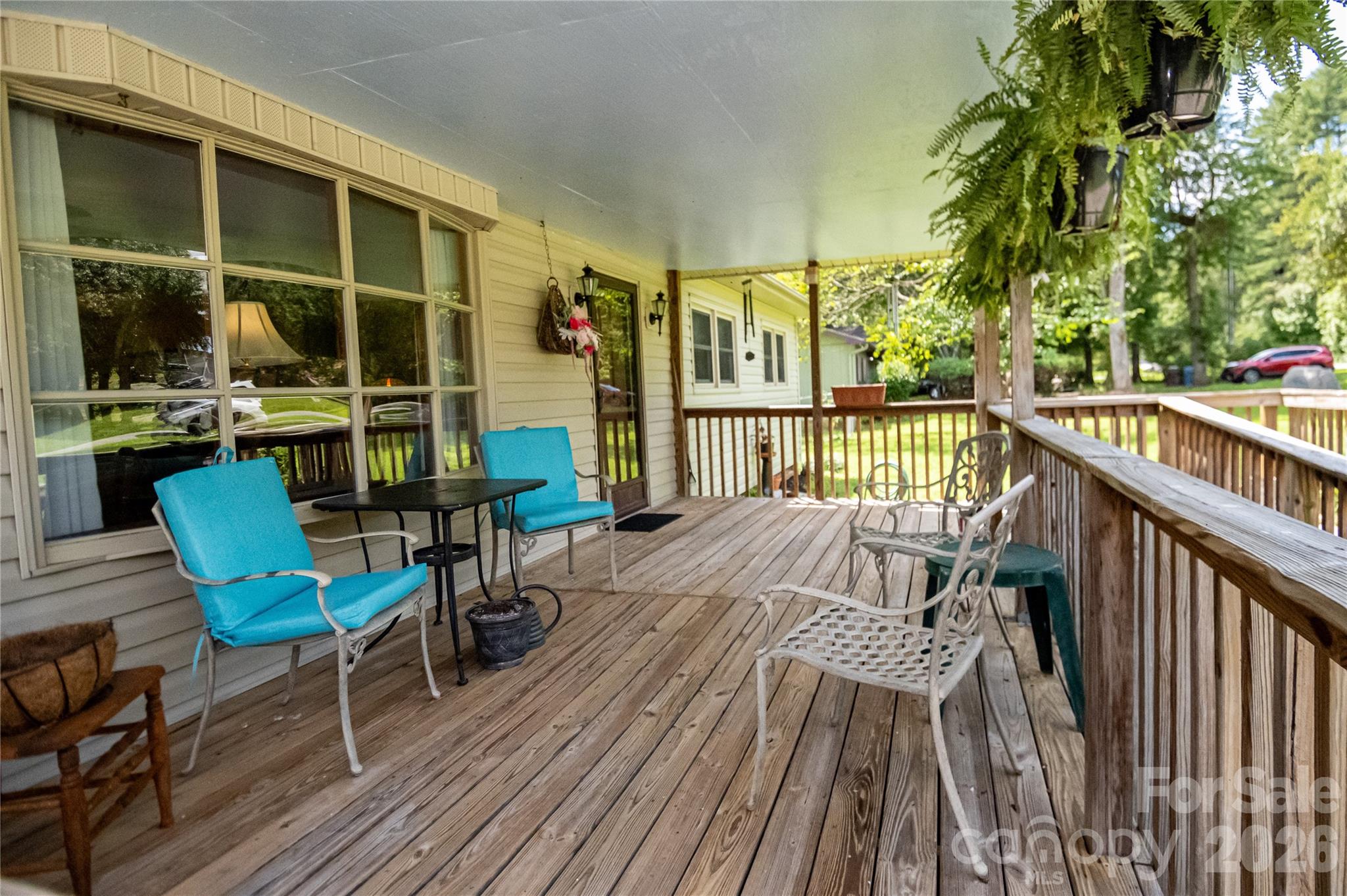 1292 Creekwood Drive Property Photo 6