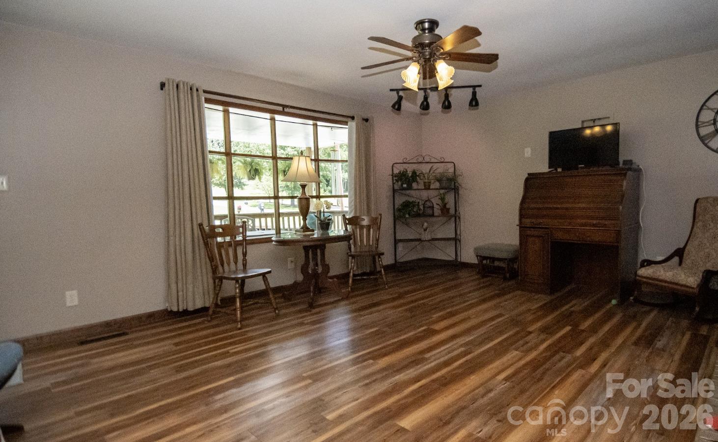 1292 Creekwood Drive Property Photo 19