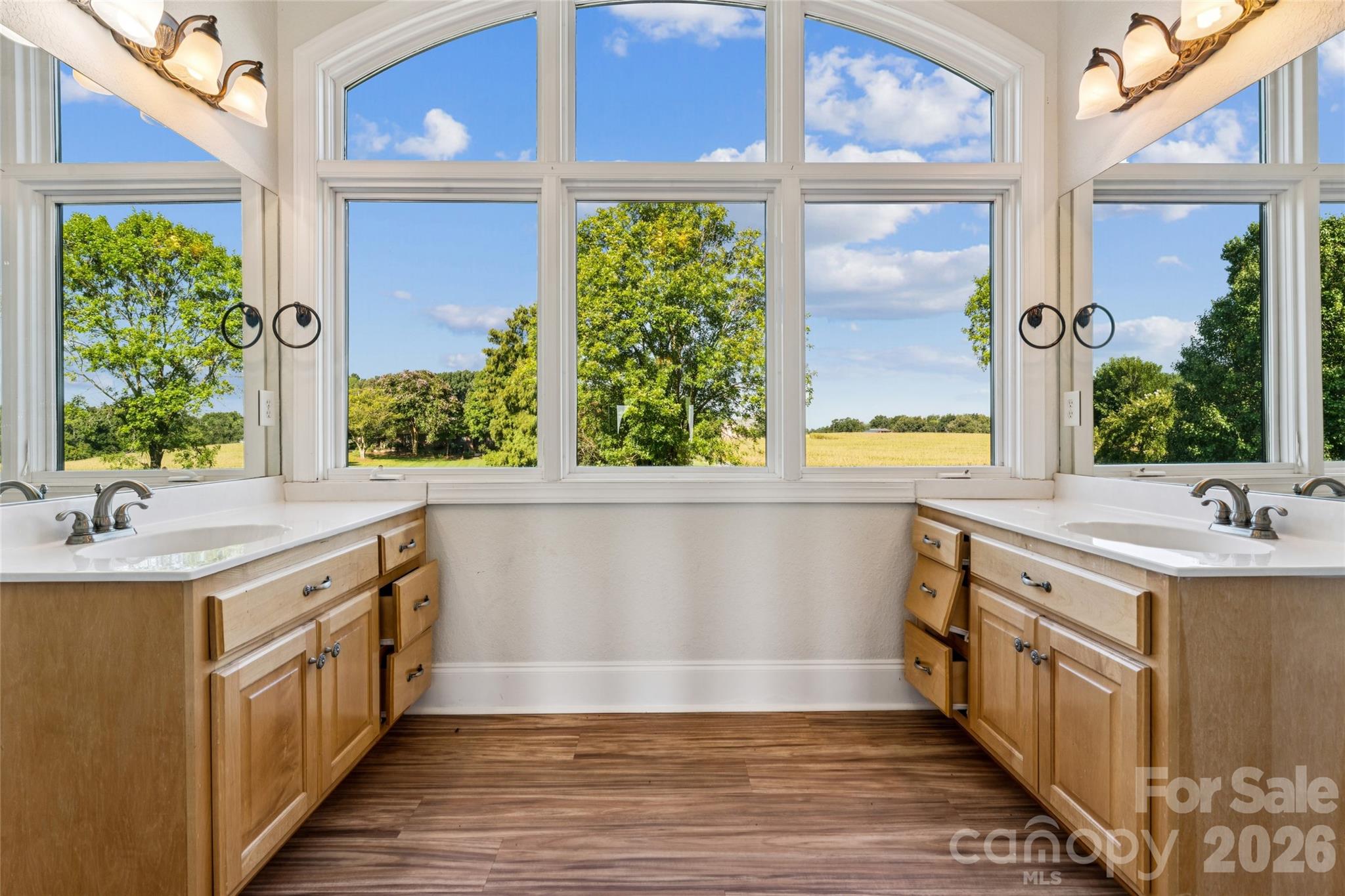 5606 Lander Benton Road Property Photo 15