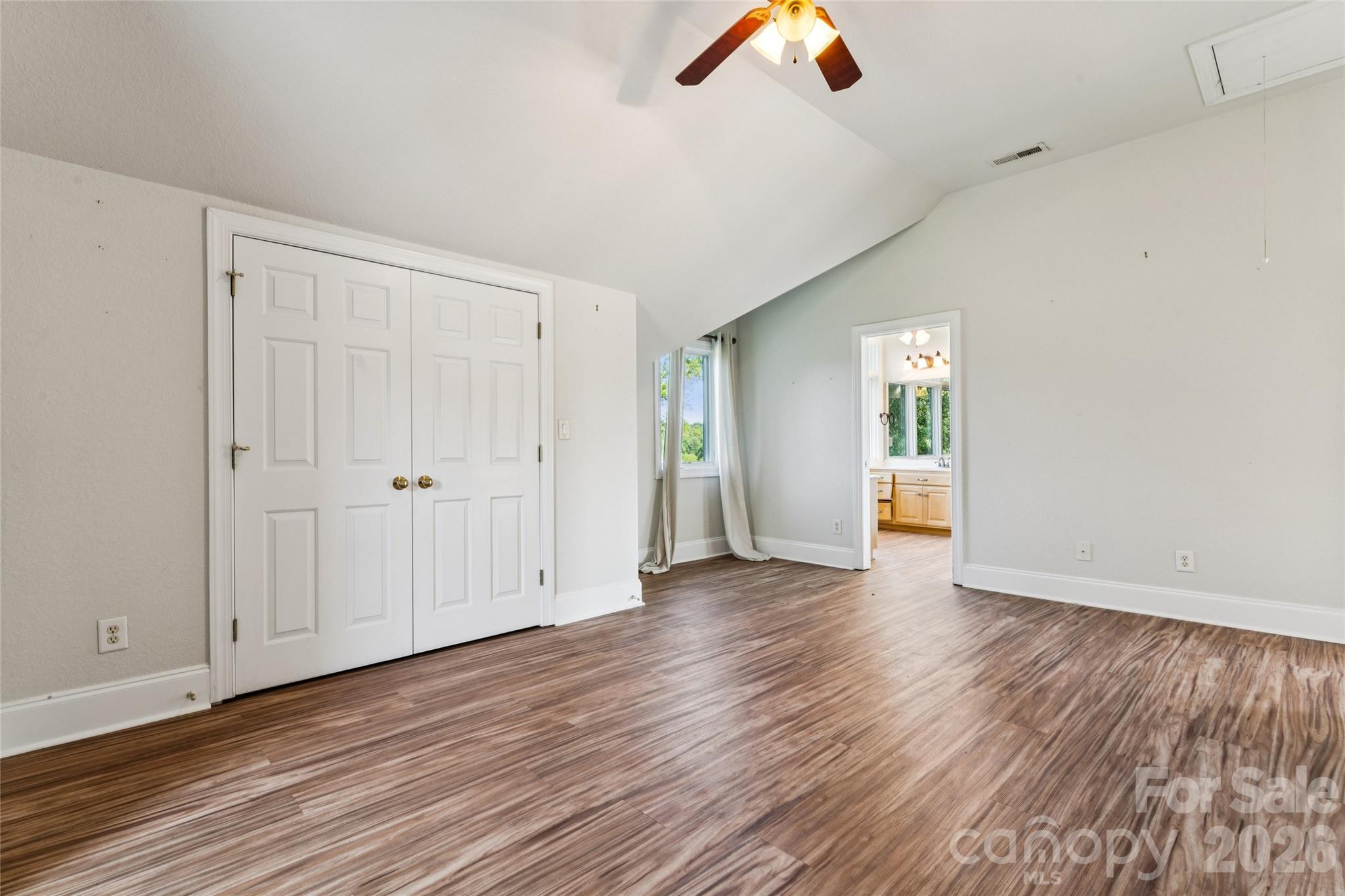 5606 Lander Benton Road Property Photo 16