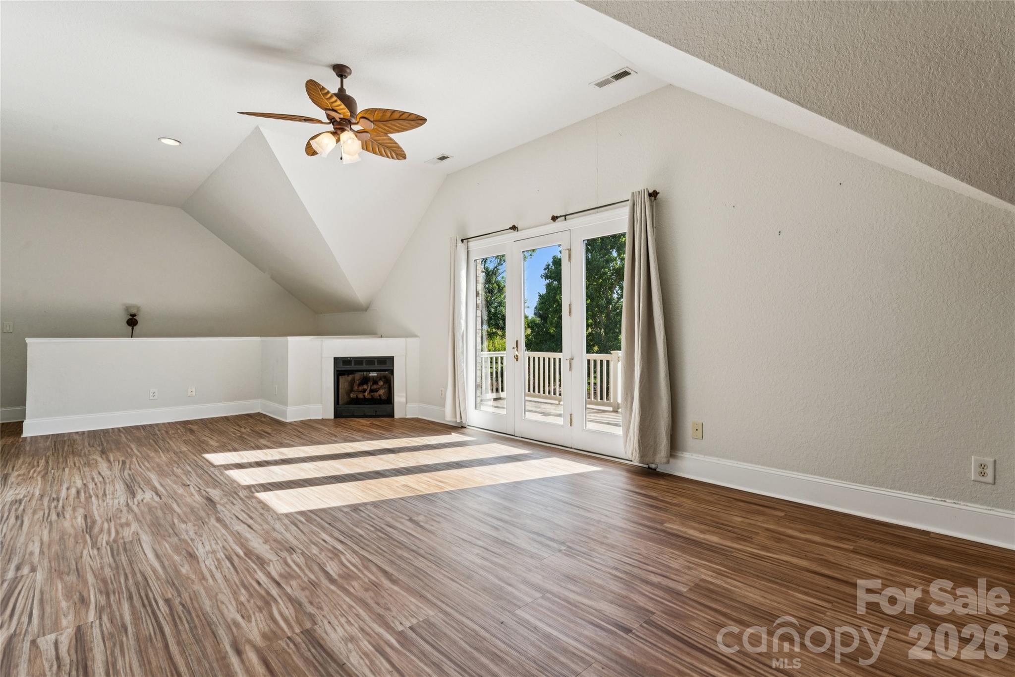 5606 Lander Benton Road Property Photo 19