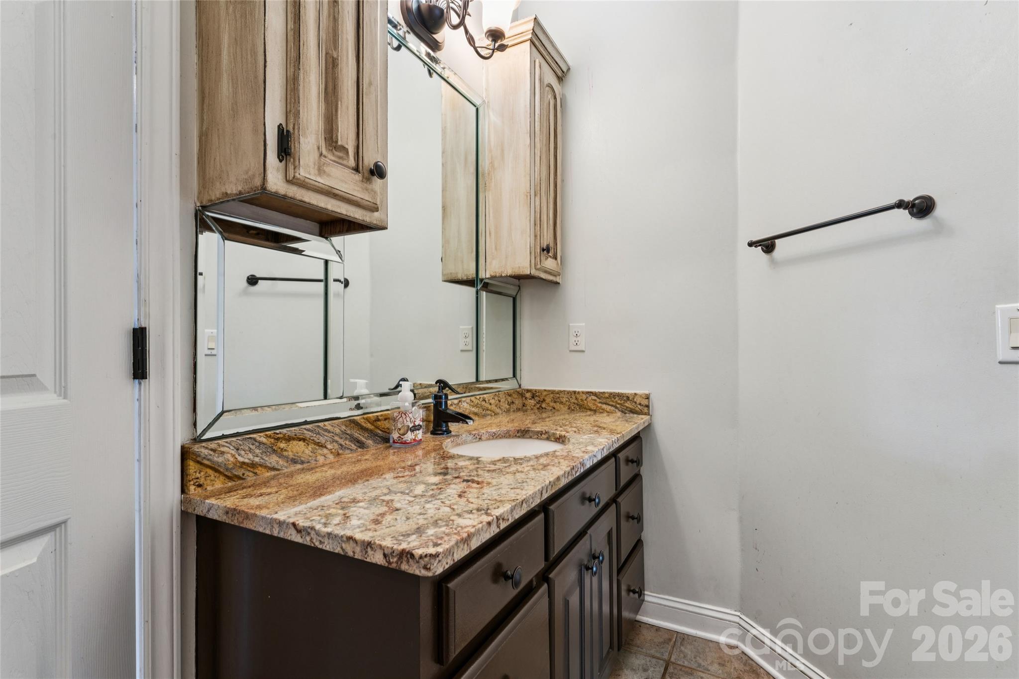 5606 Lander Benton Road Property Photo 35