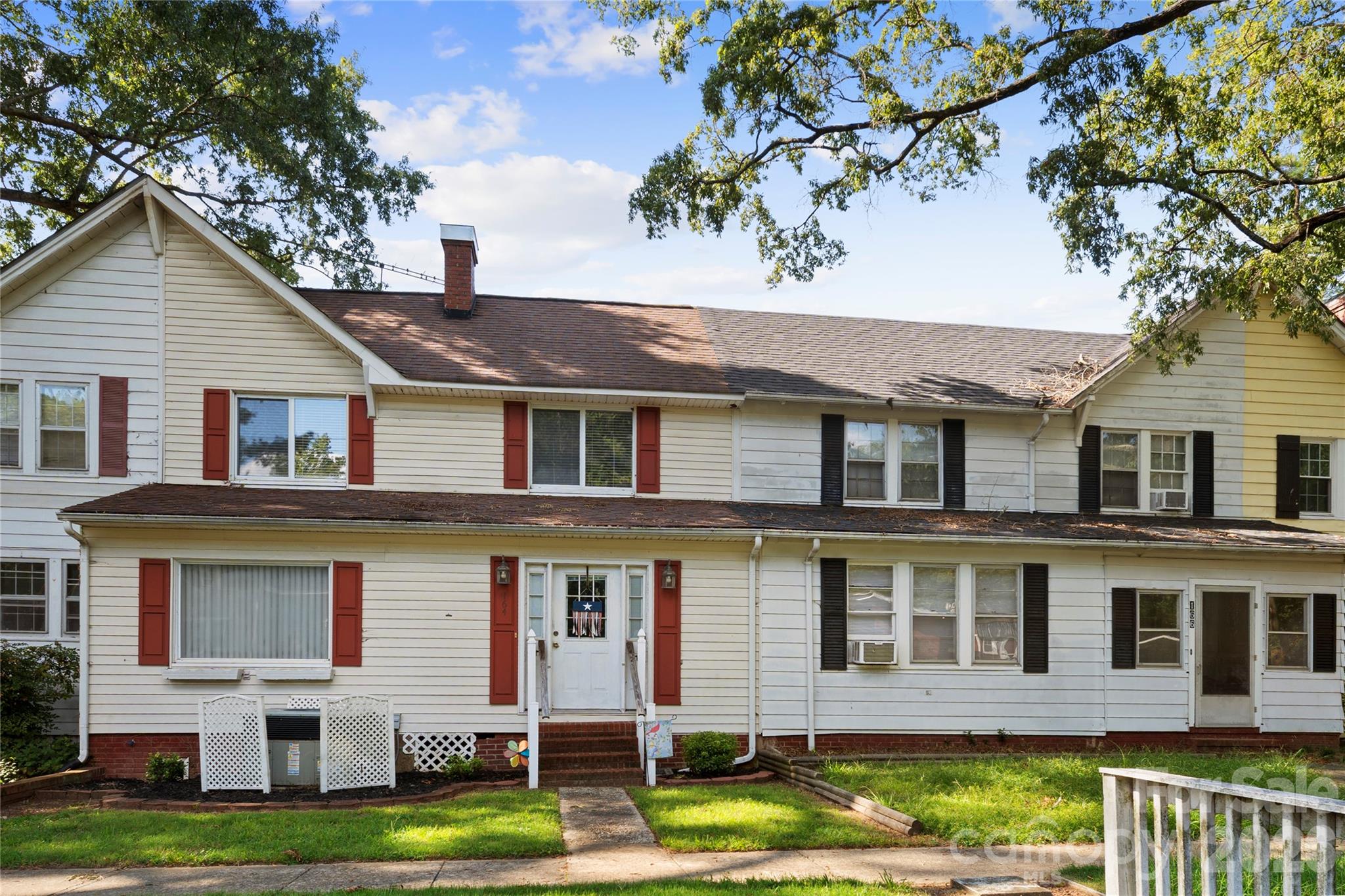 164 Spruce Street Property Photo 1
