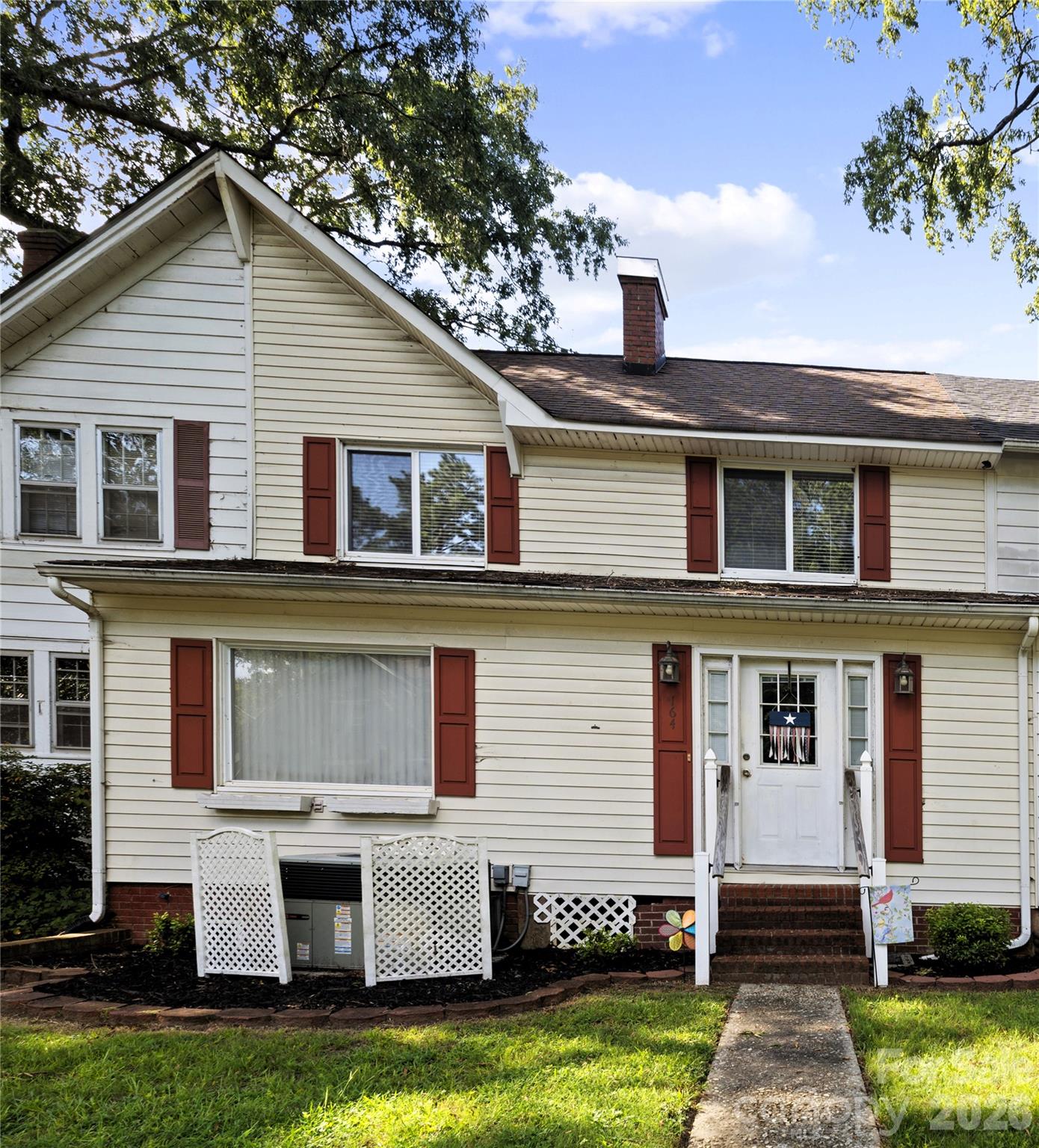 164 Spruce Street Property Photo 1