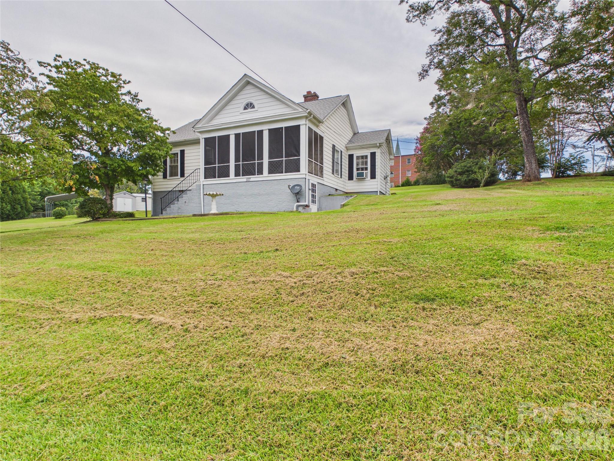 107 Mimosa Avenue Property Photo 1